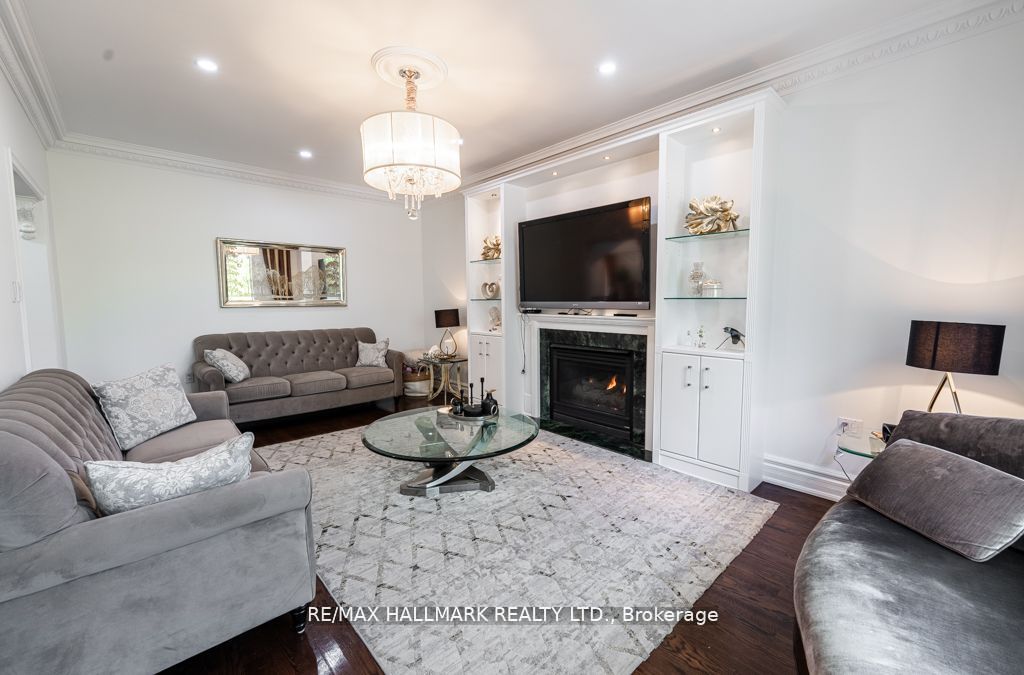 384 Kennedy Street Property Photo 10