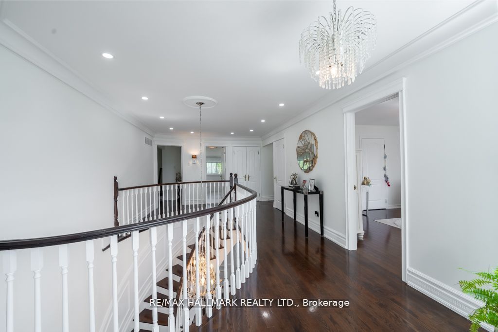384 Kennedy Street Property Photo 17