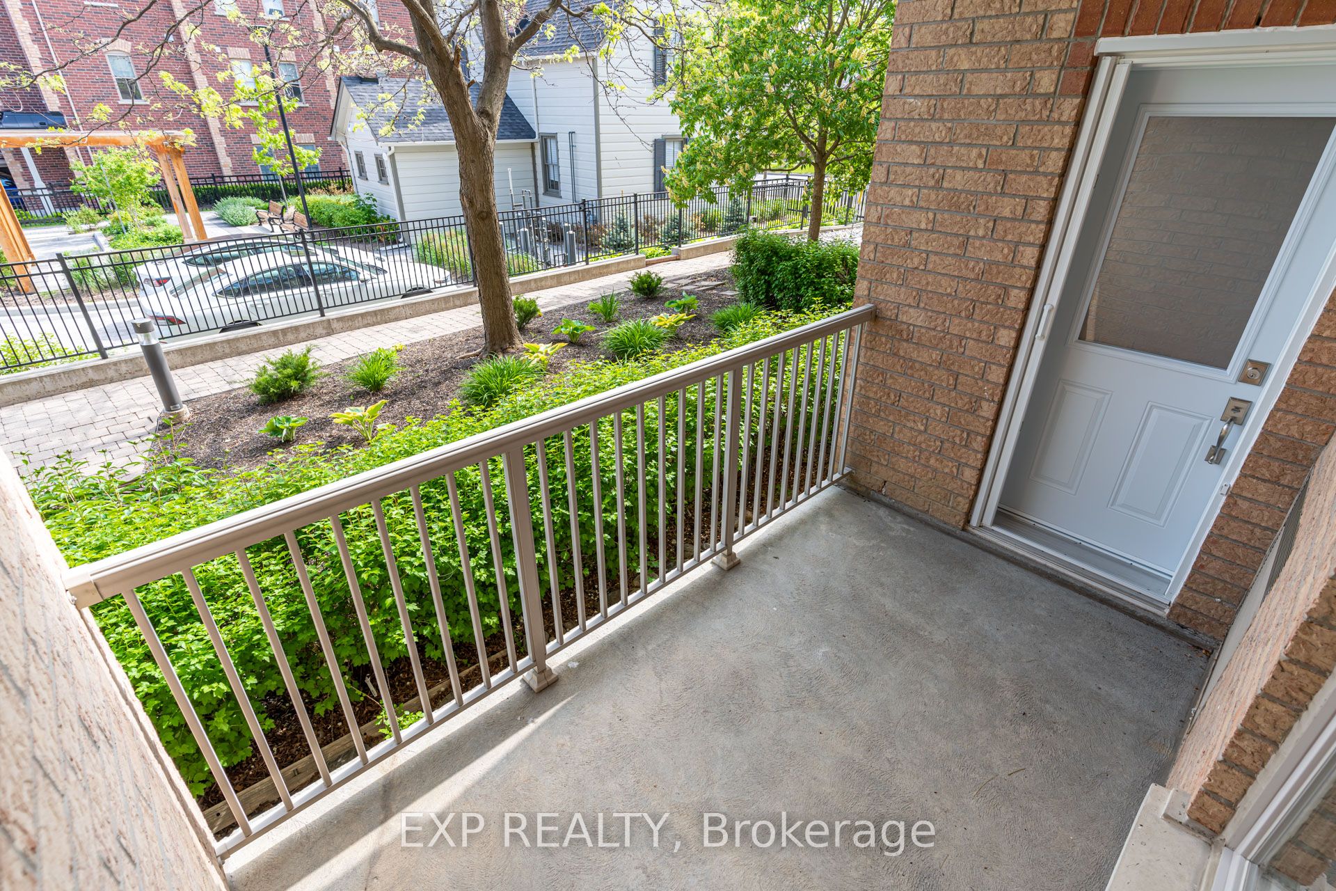 #108 - 9901 Keele Street Property Photo 16