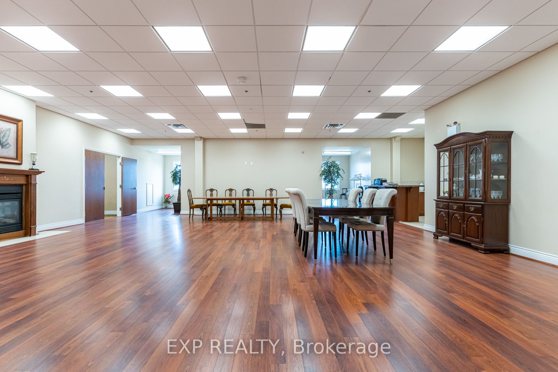 #108 - 9901 Keele Street Property Photo 19