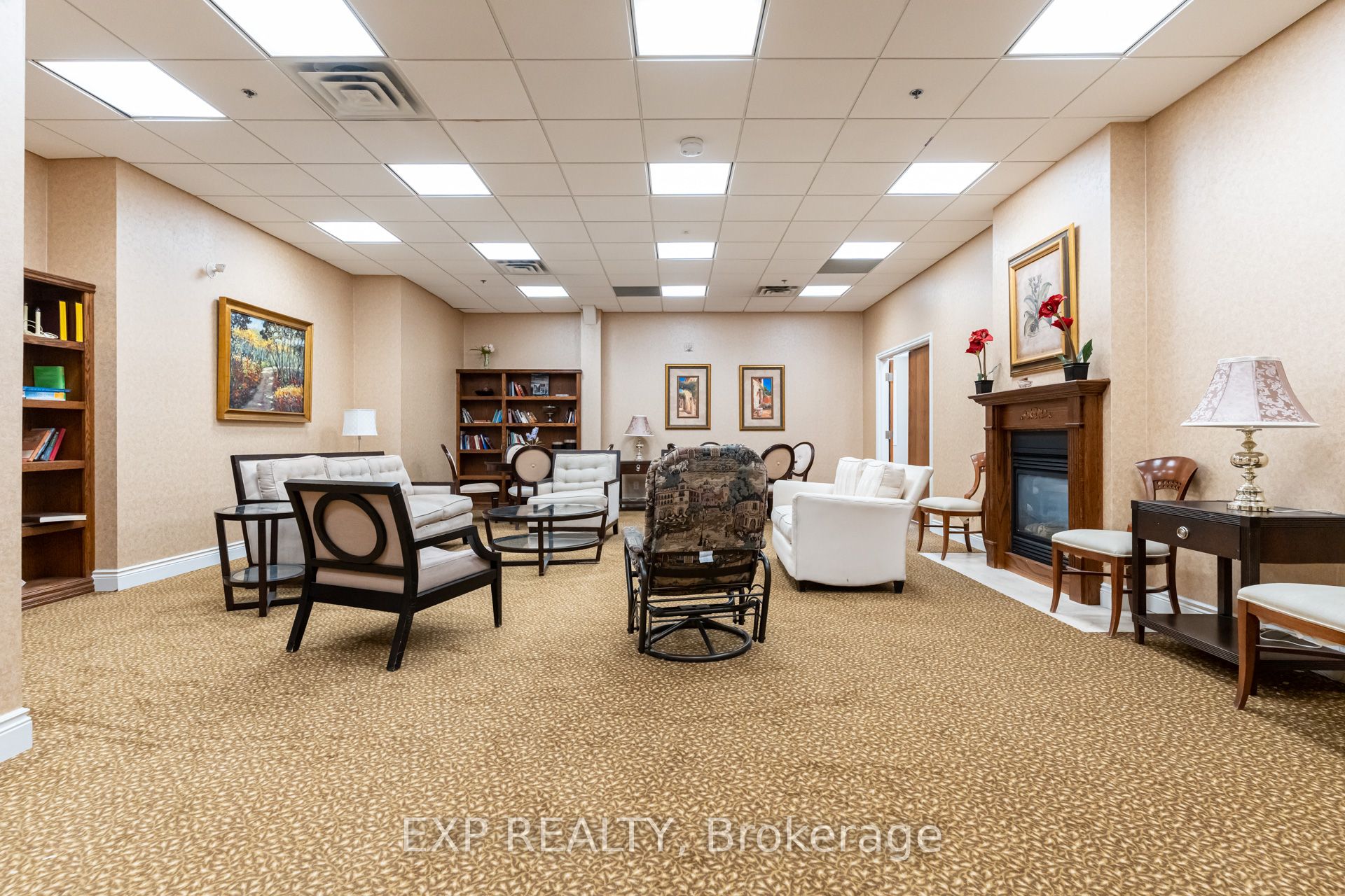 #108 - 9901 Keele Street Property Photo 21