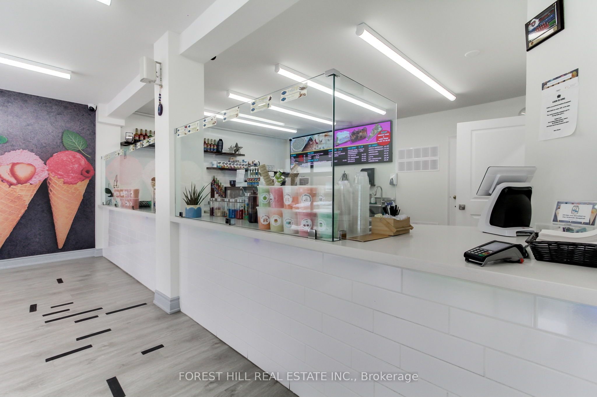 930 Lake Drive Property Photo 18