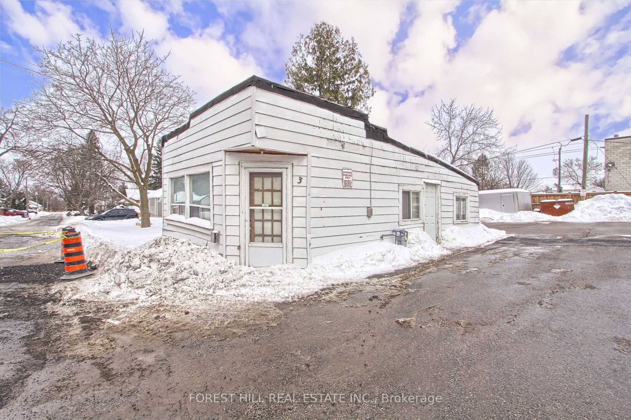 930 Lake Drive Property Photo 33