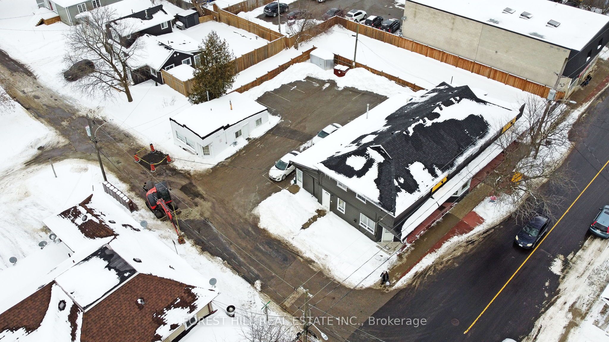 930 Lake Drive Property Photo 36