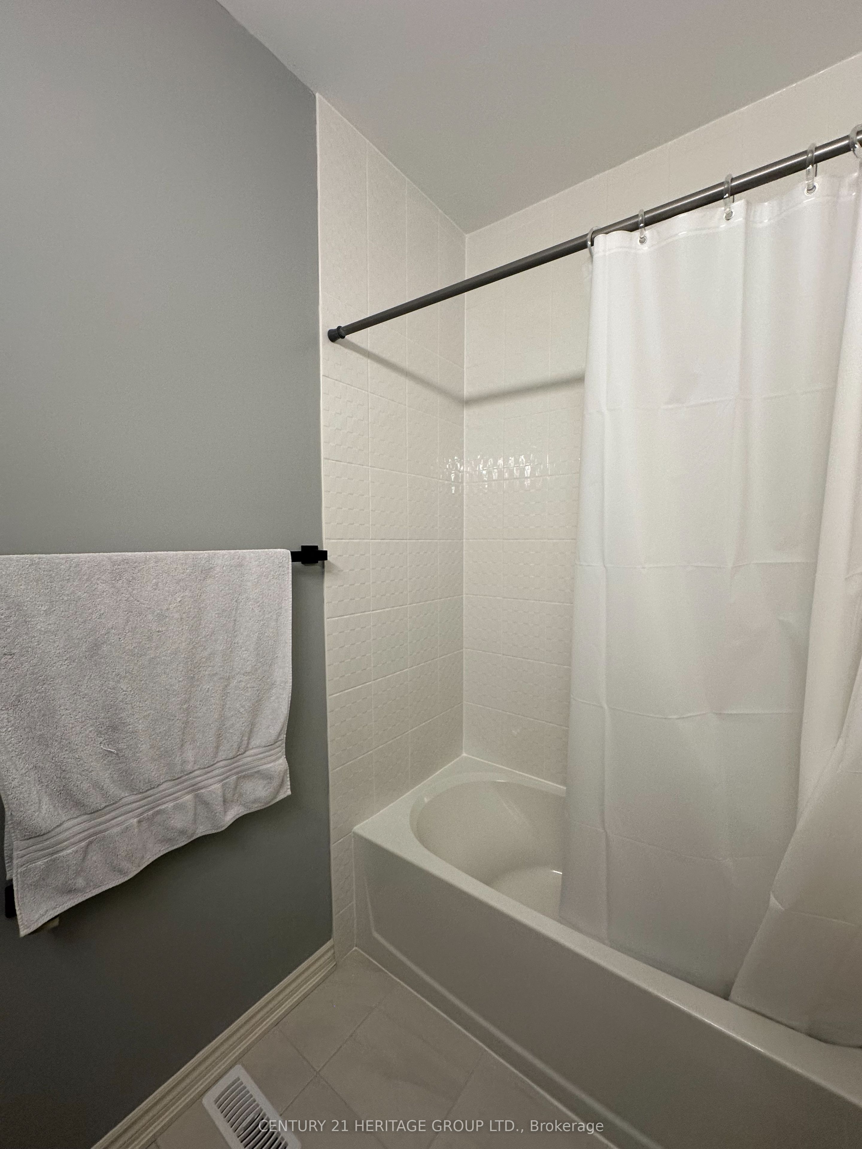 44 Elsinore Street Property Photo 22