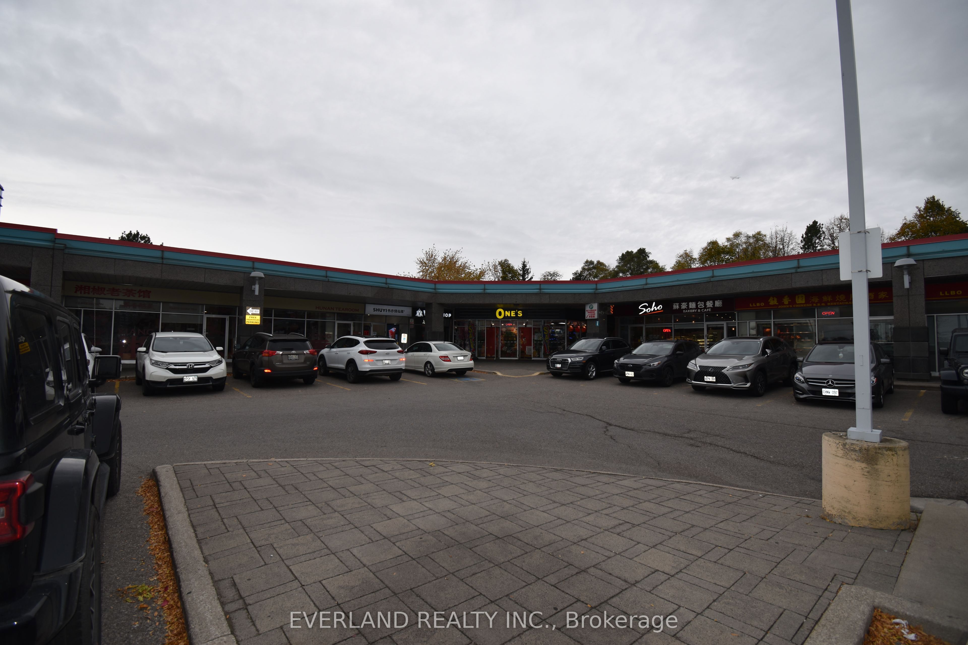 #12-14 - 328 Highway 7 Avenue Property Photo 6