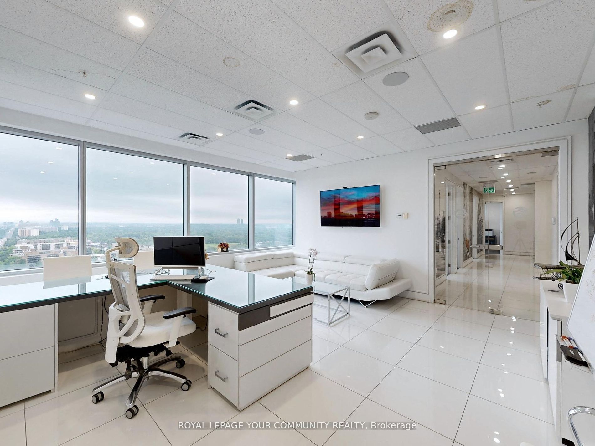 #1101** - 7191 Yonge Street Property Photo 7