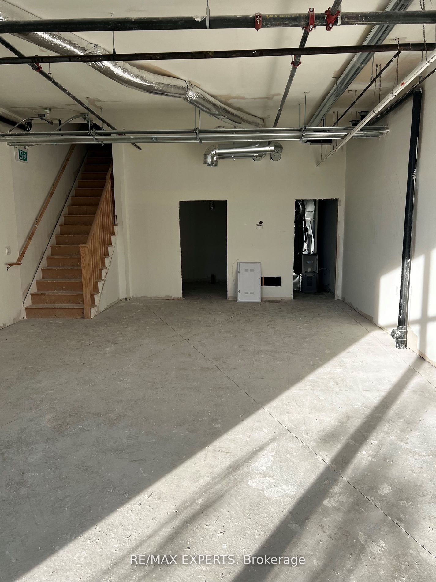 #5 - 200 Dissette Street Property Photo 5