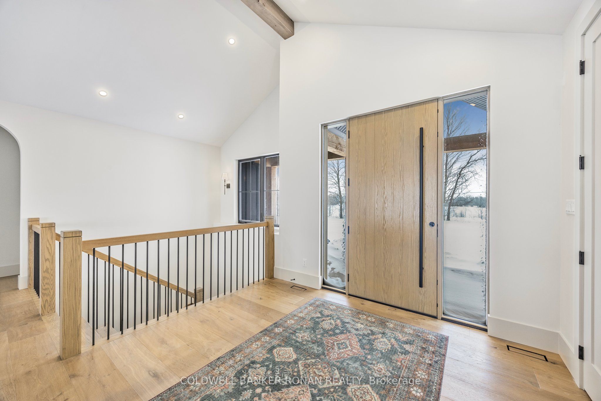 6576 3rd Line Property Photo 5