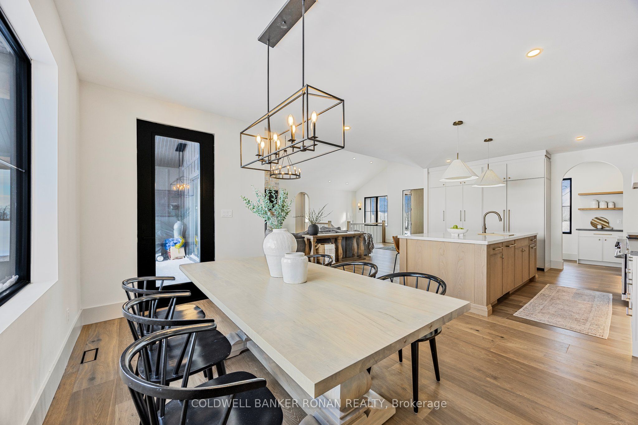 6576 3rd Line Property Photo 14