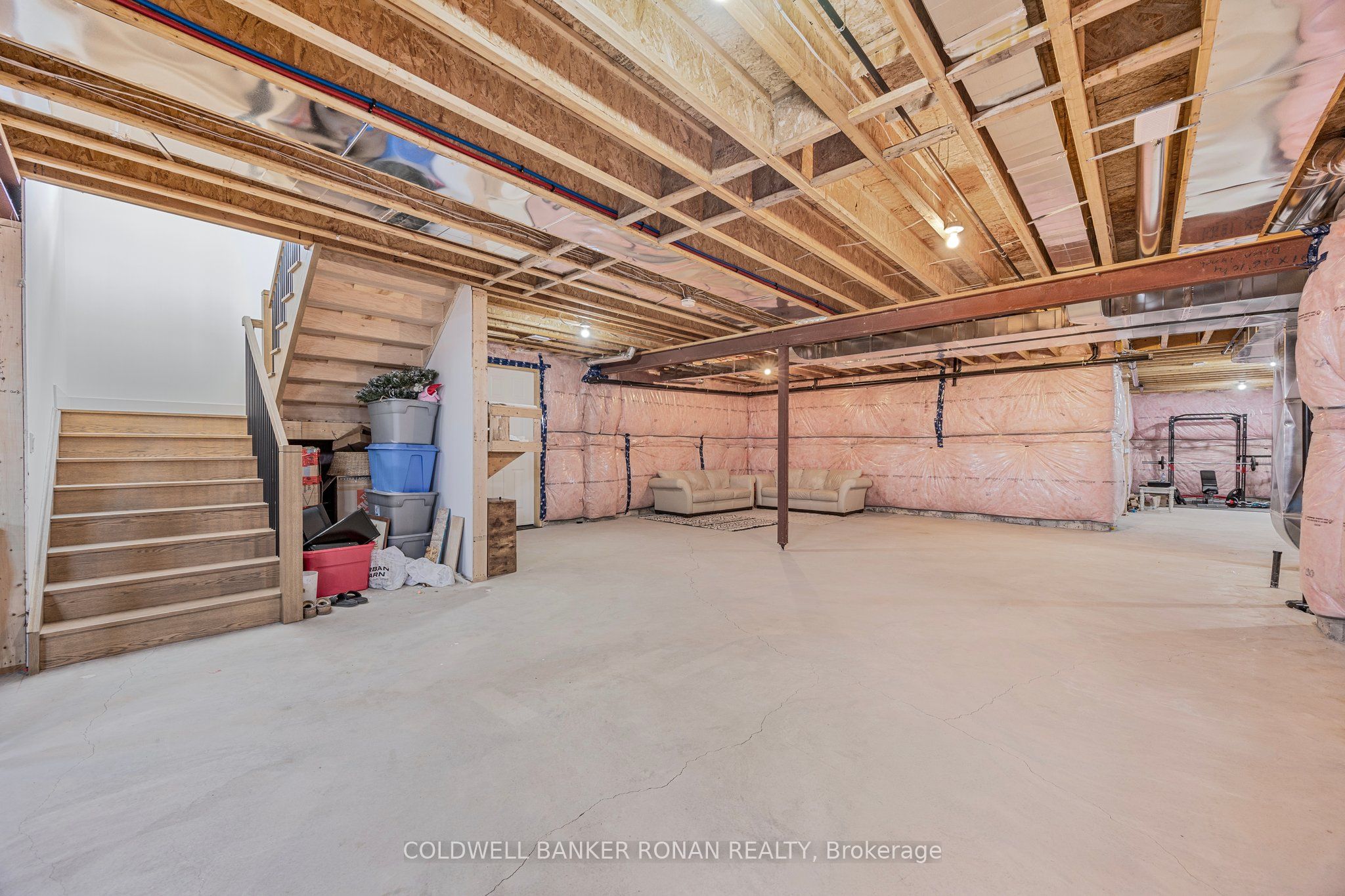 6576 3rd Line Property Photo 33