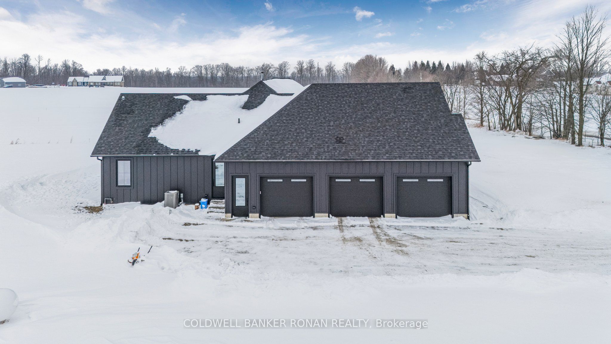 6576 3rd Line Property Photo 38