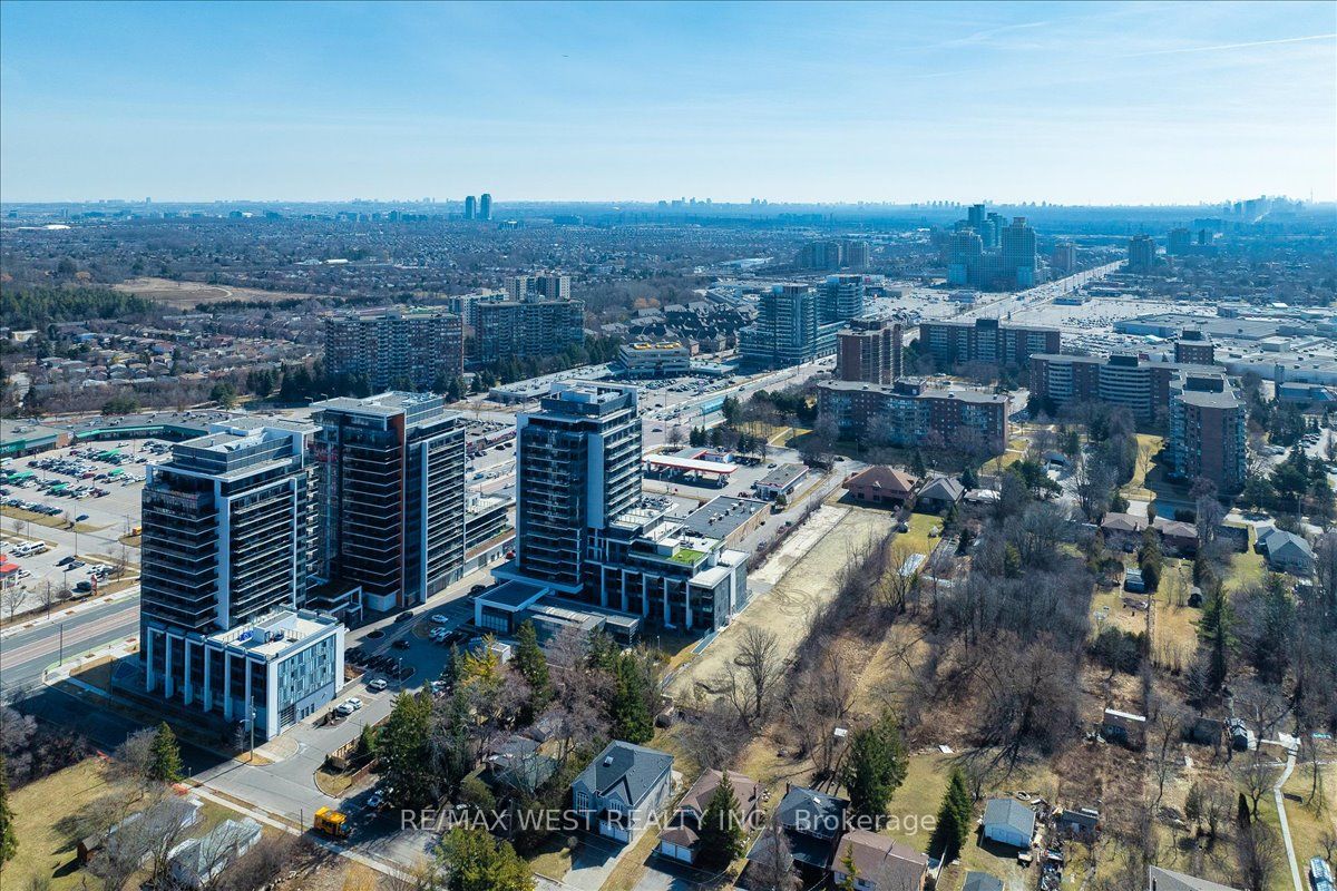 #a8 - 9610 Yonge Street Property Photo 30