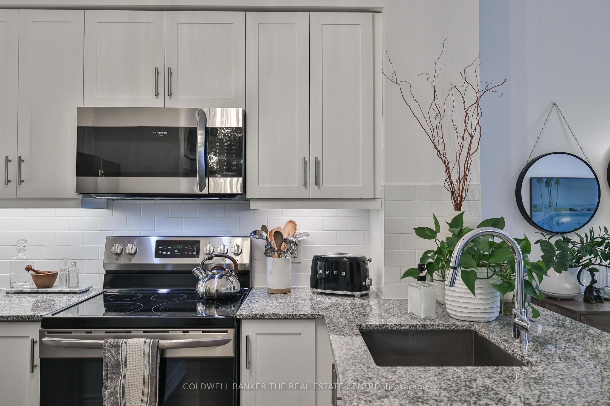#723 - 11611 Yonge Street Property Photo 7