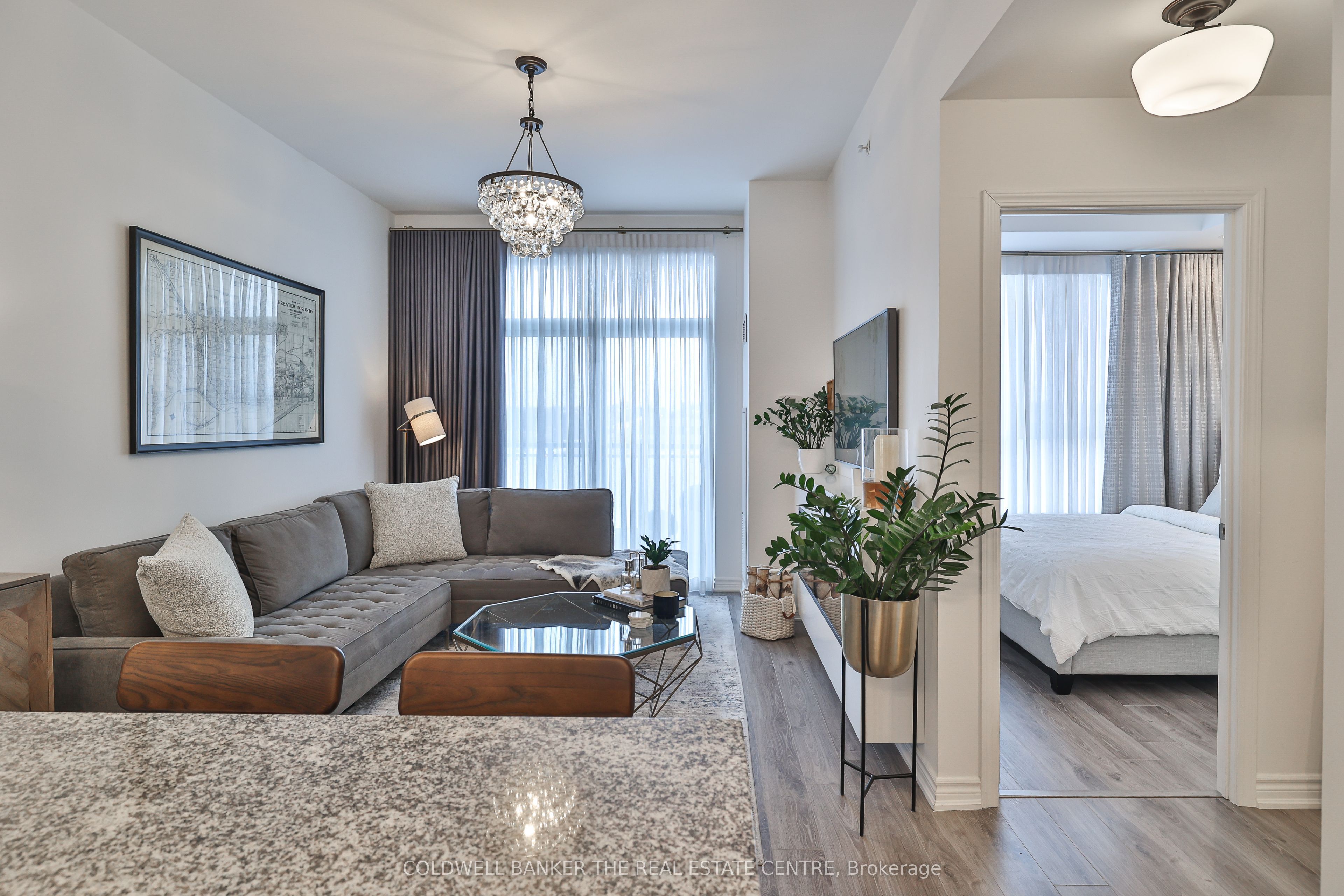 #723 - 11611 Yonge Street Property Photo 13