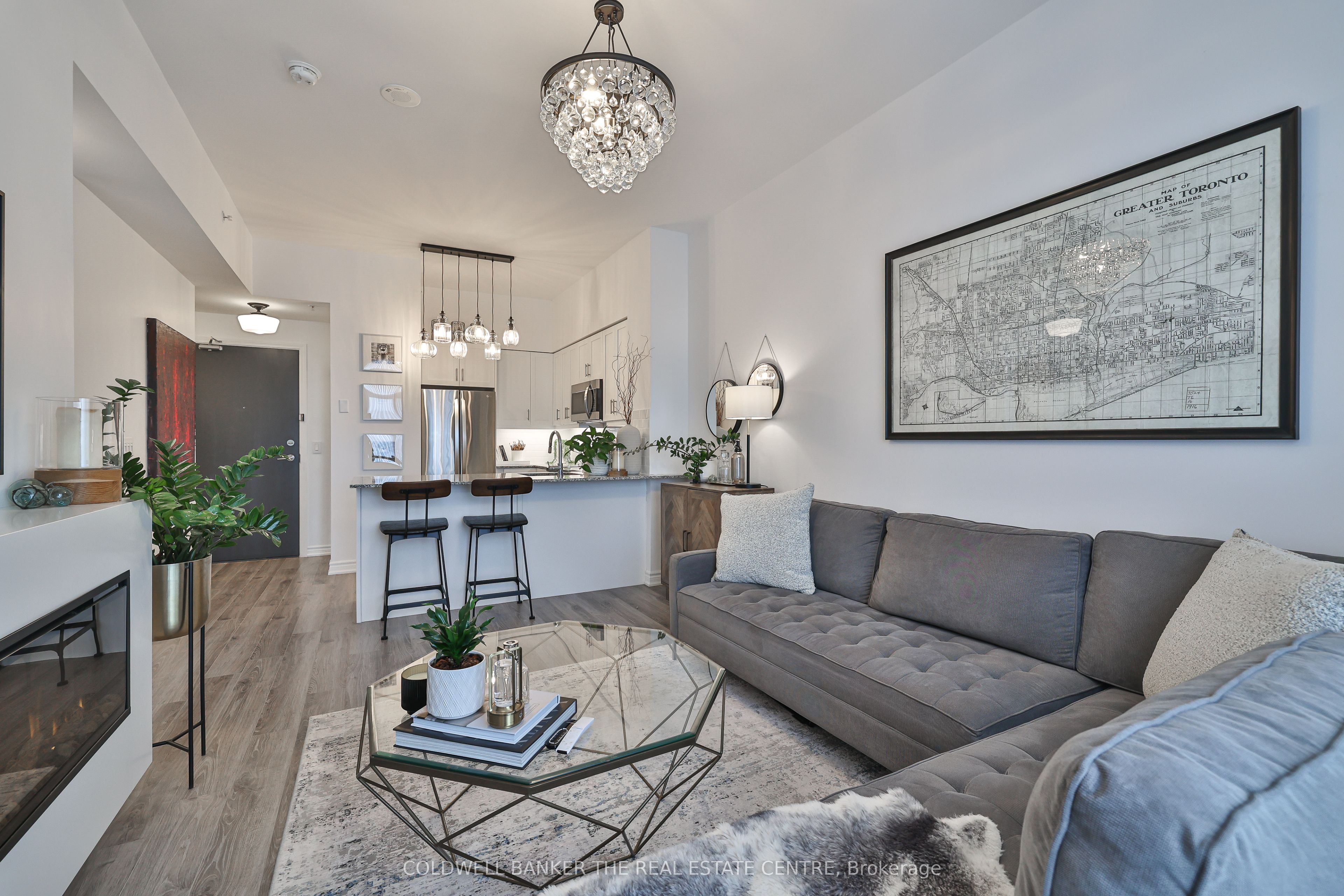 #723 - 11611 Yonge Street Property Photo 17