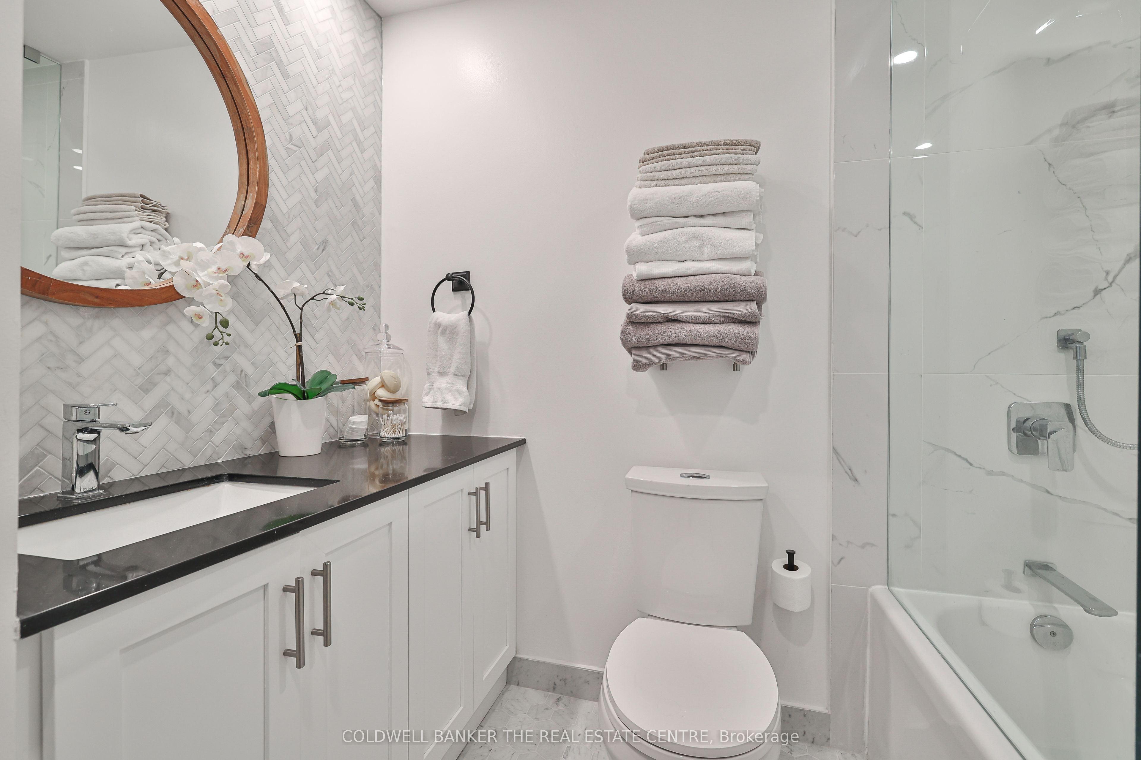 #723 - 11611 Yonge Street Property Photo 24