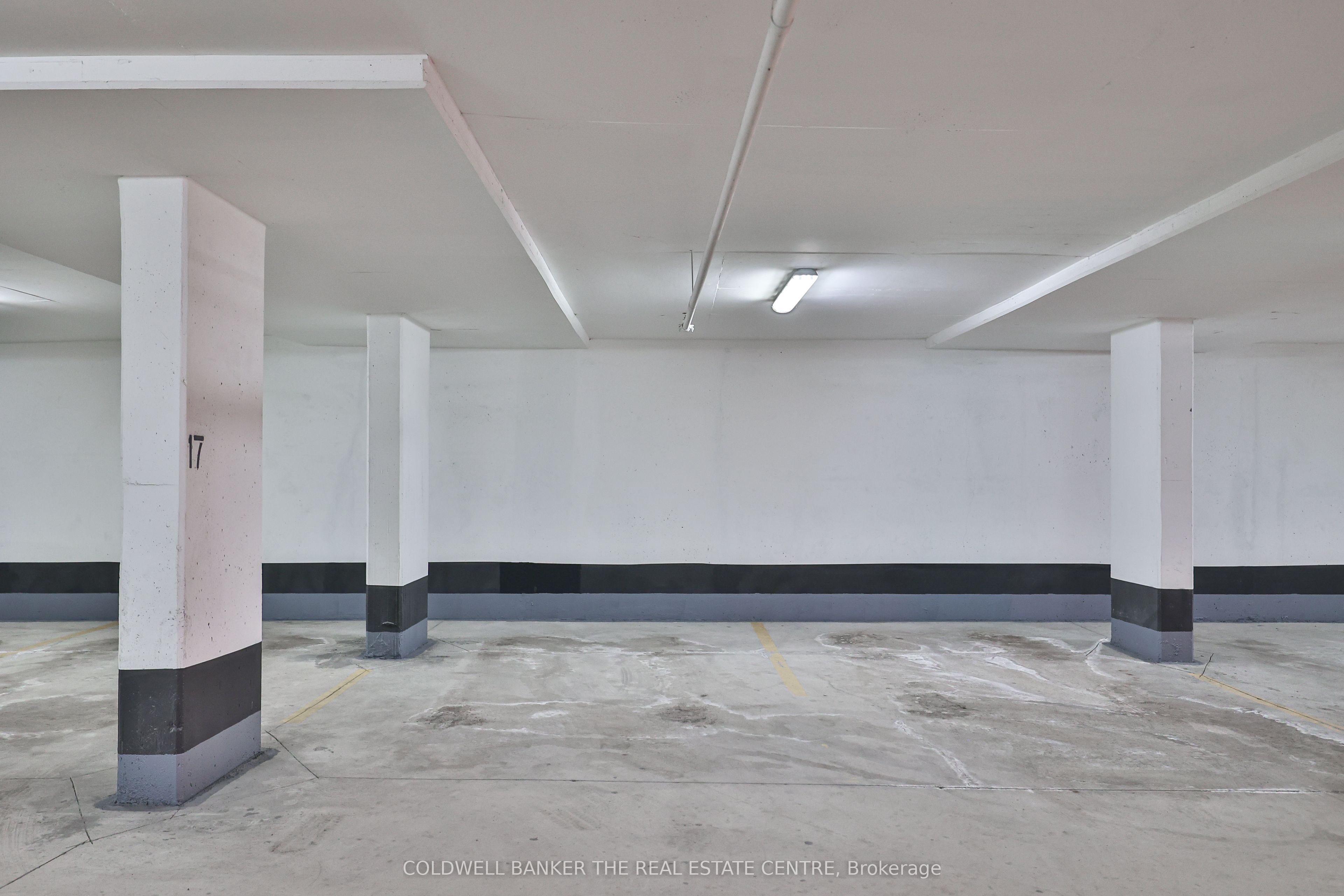#723 - 11611 Yonge Street Property Photo 31