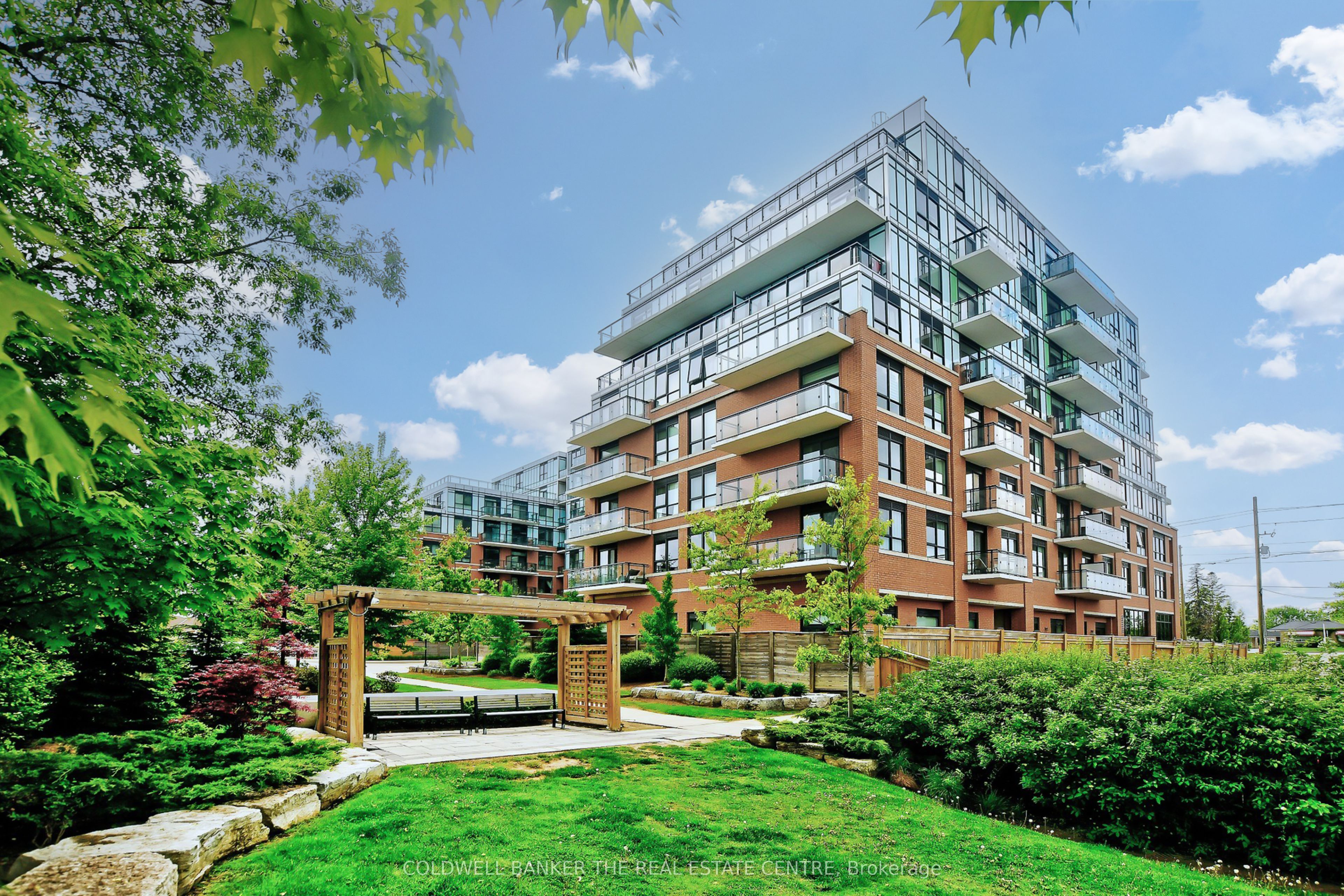 #723 - 11611 Yonge Street Property Photo 34