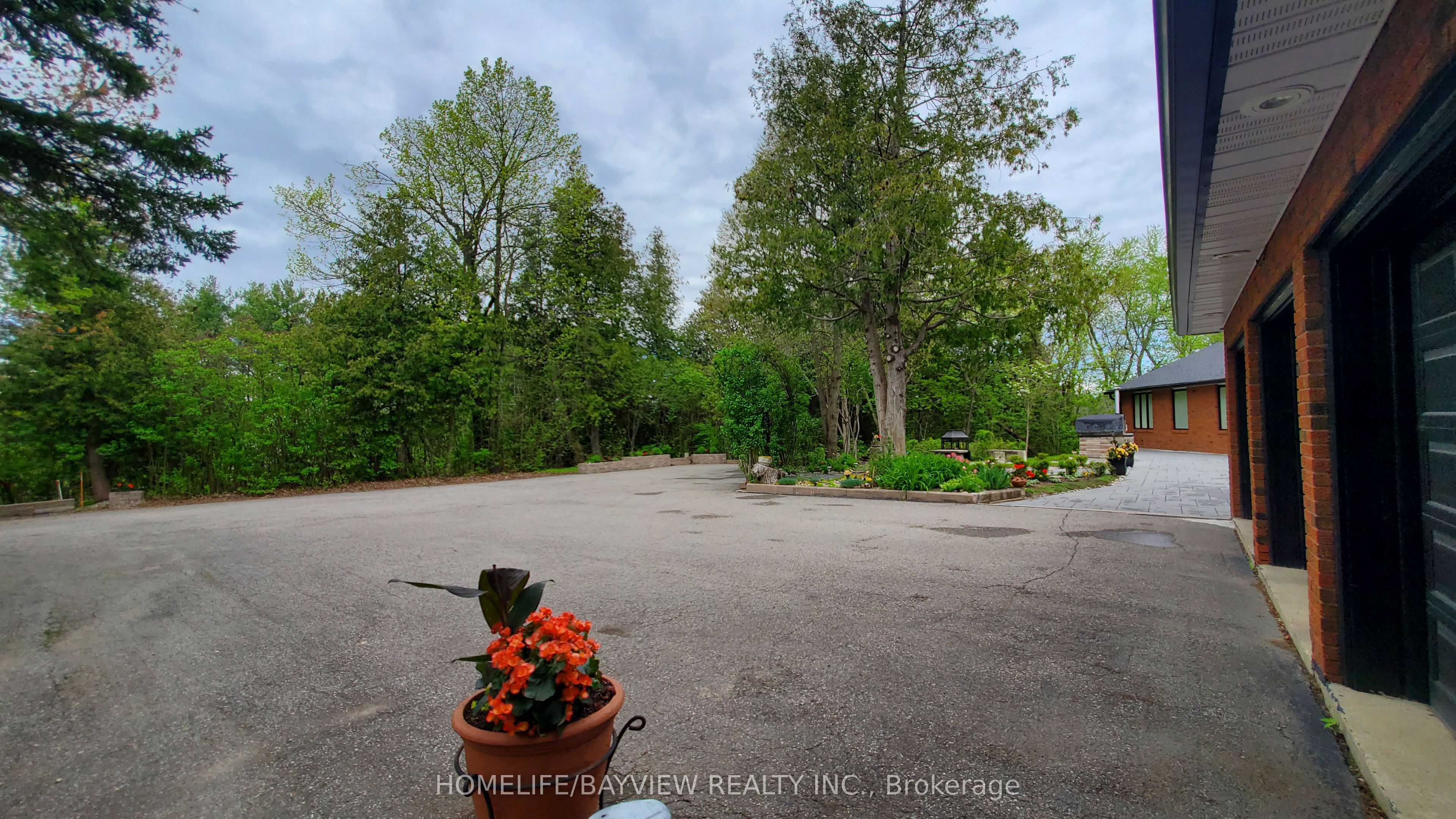 12575 Weston Road Property Photo 4