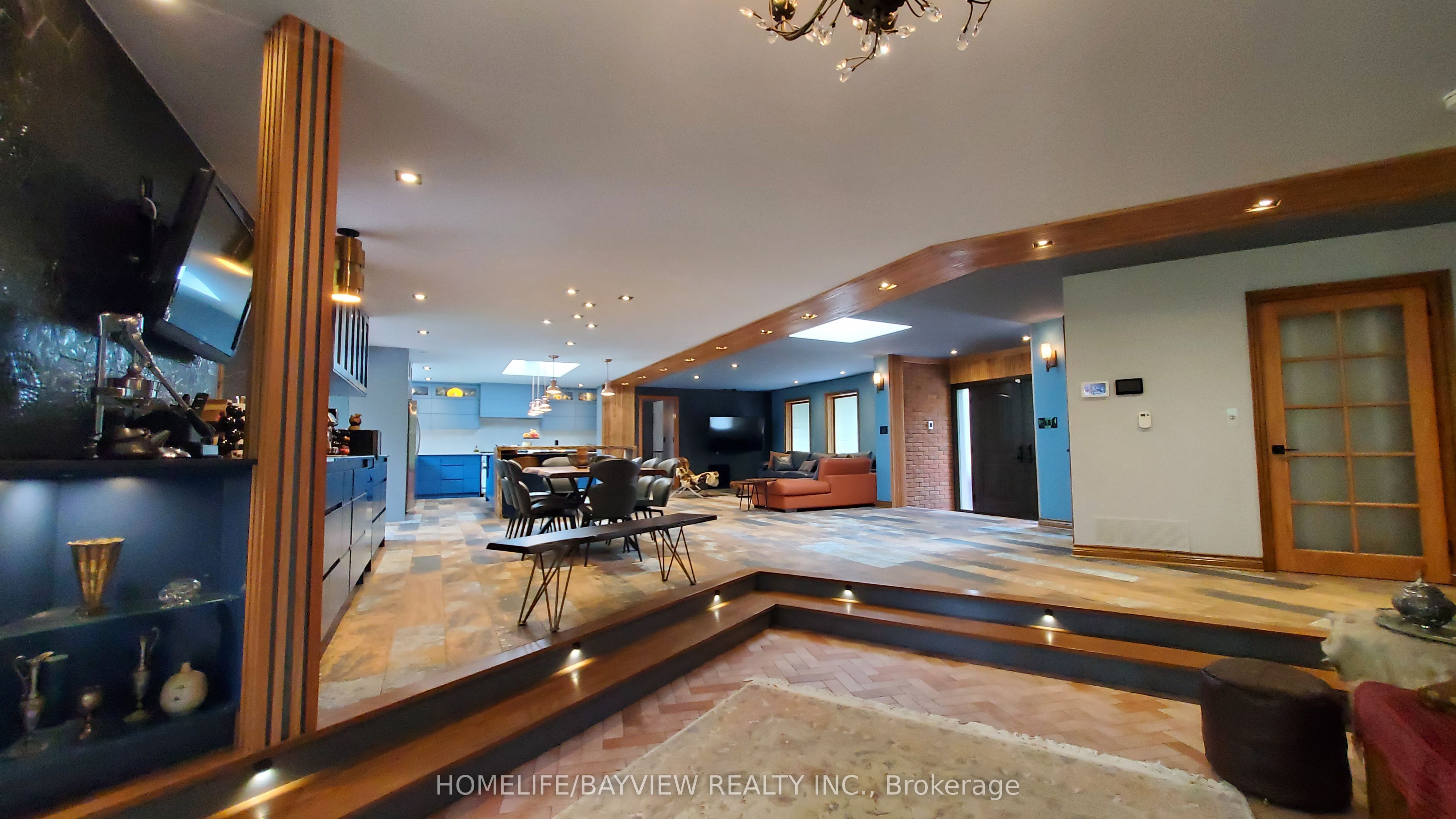 12575 Weston Road Property Photo 7