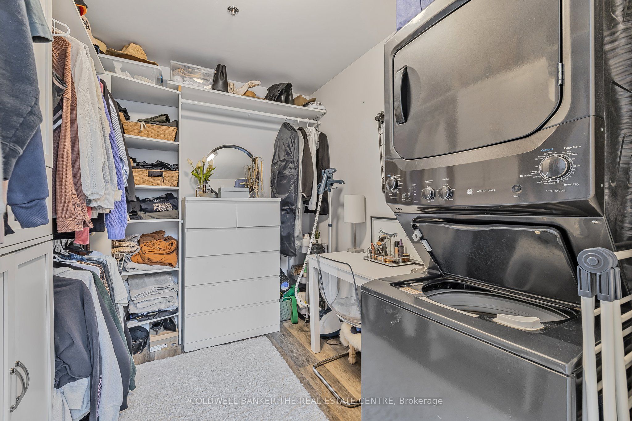 #117 - 543 Timothy Street Property Photo 25