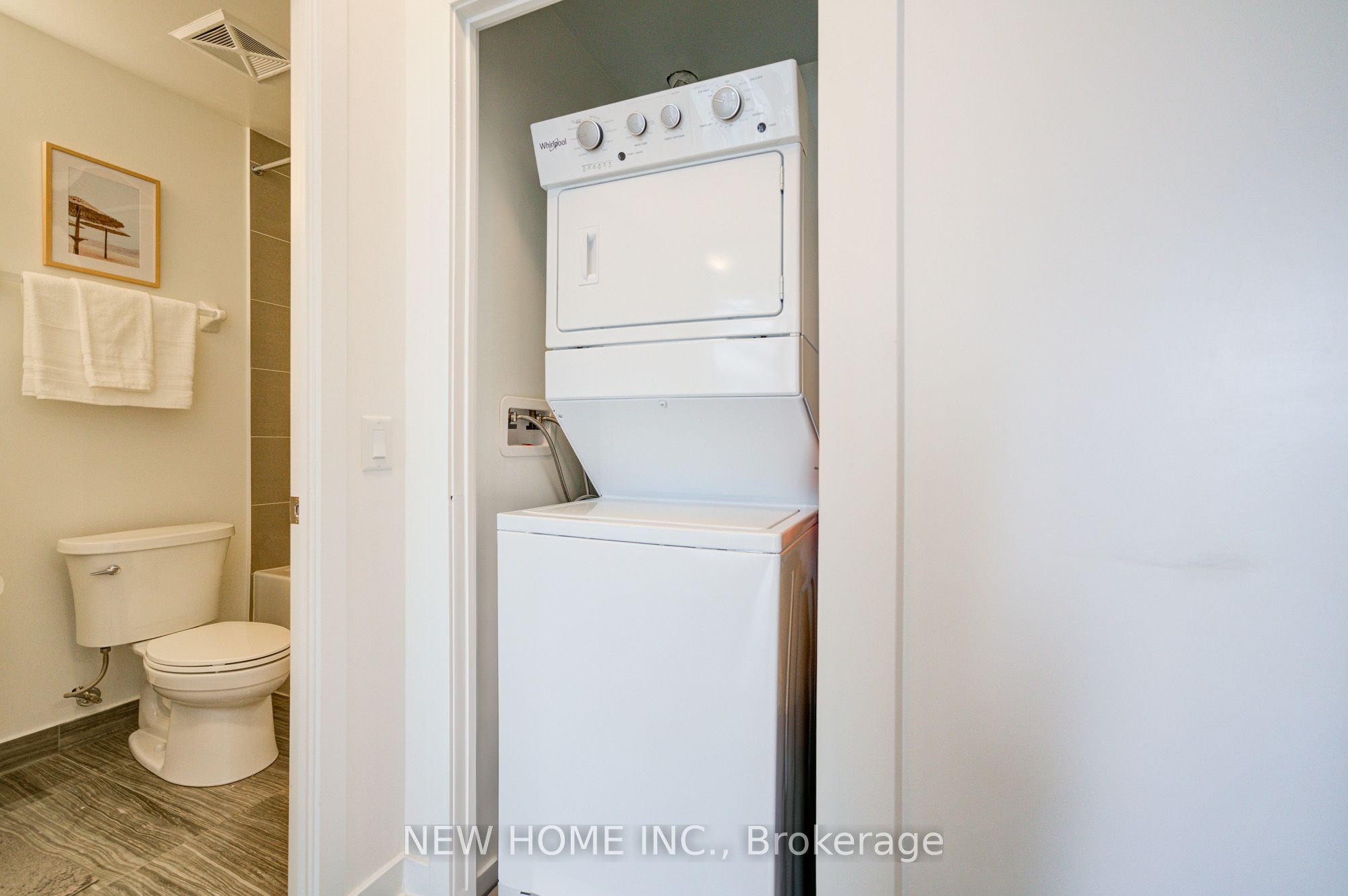 #907 - 95 Oneida Crescent Property Photo 19