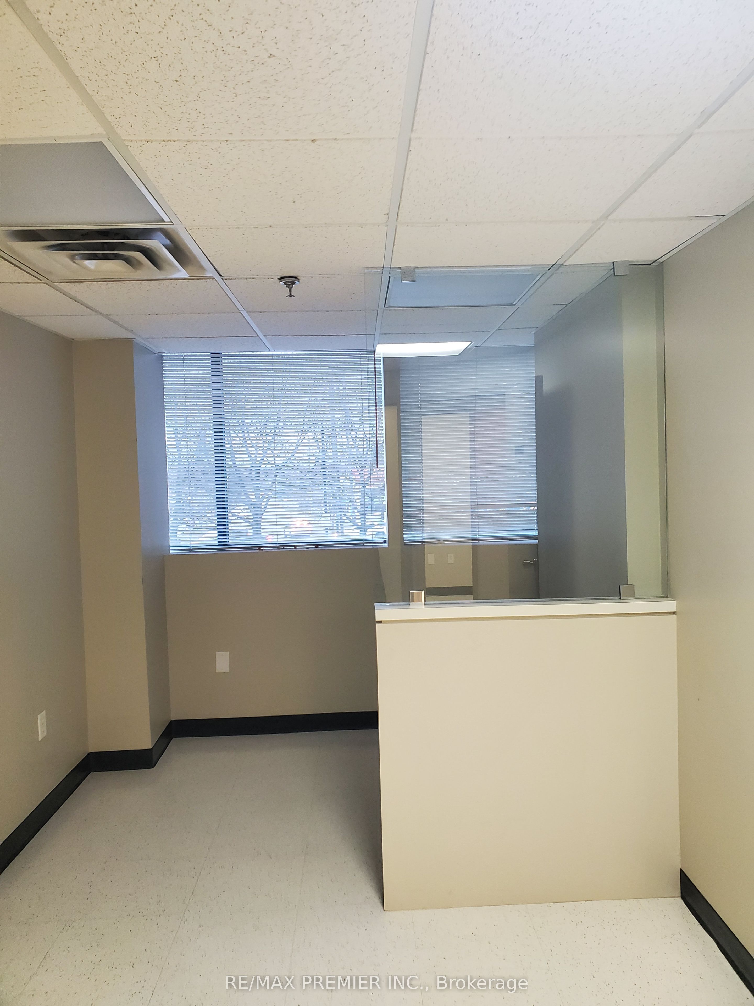 #218 - 7330 Yonge Street Property Photo 16