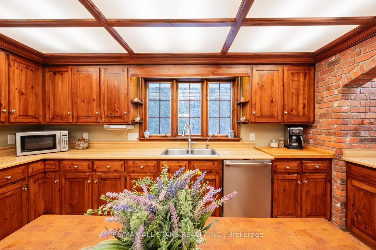 6 Sawmill Lane Property Photo 13