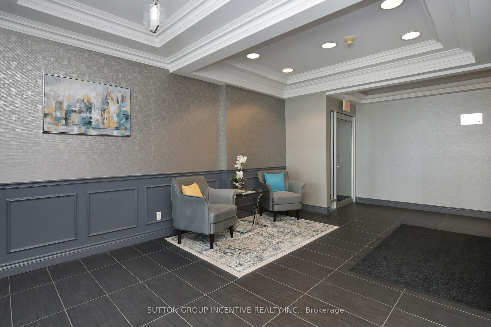 4 Briar Hill Hts Property Photo 4