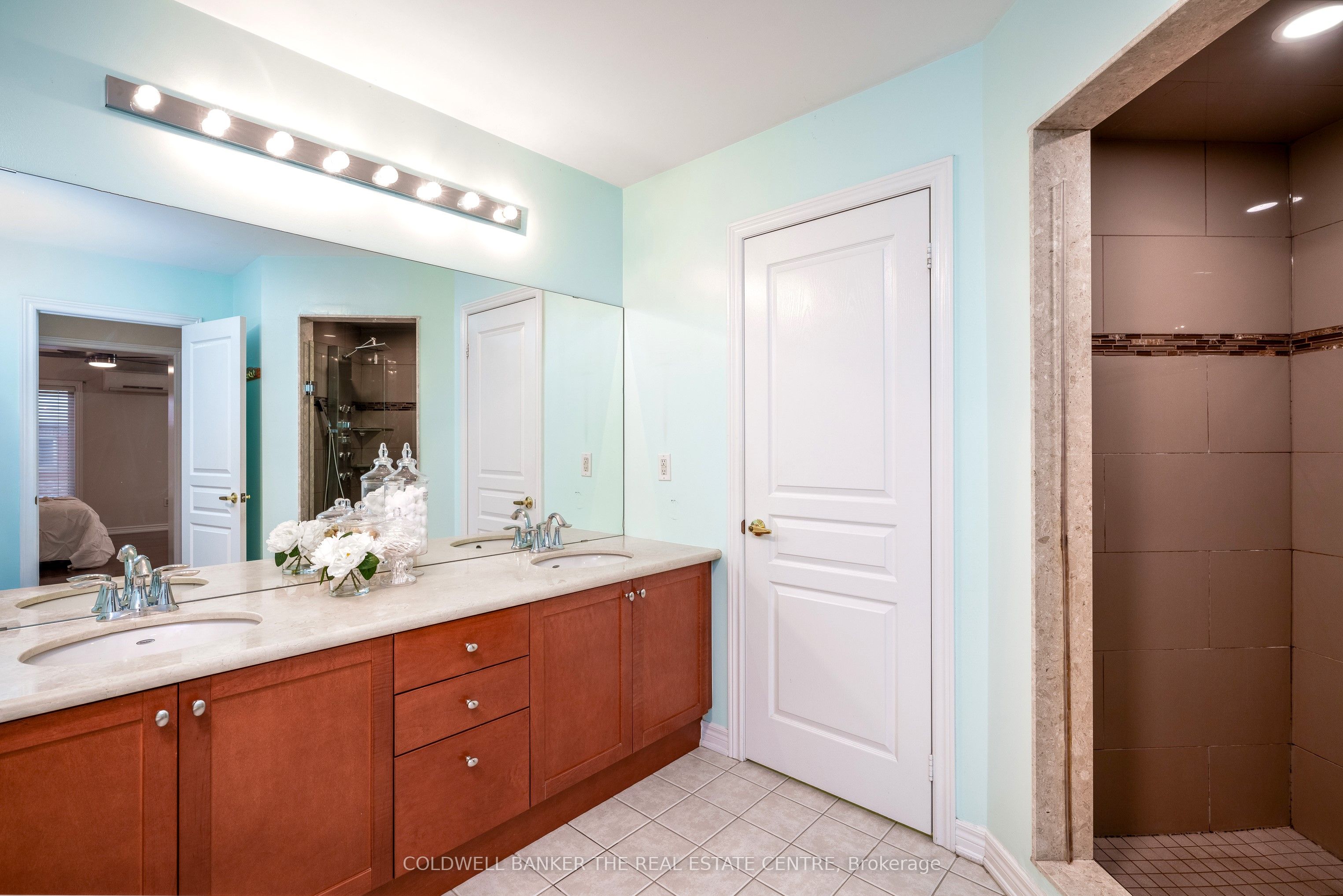 11 Forestbrook Drive Property Photo 24