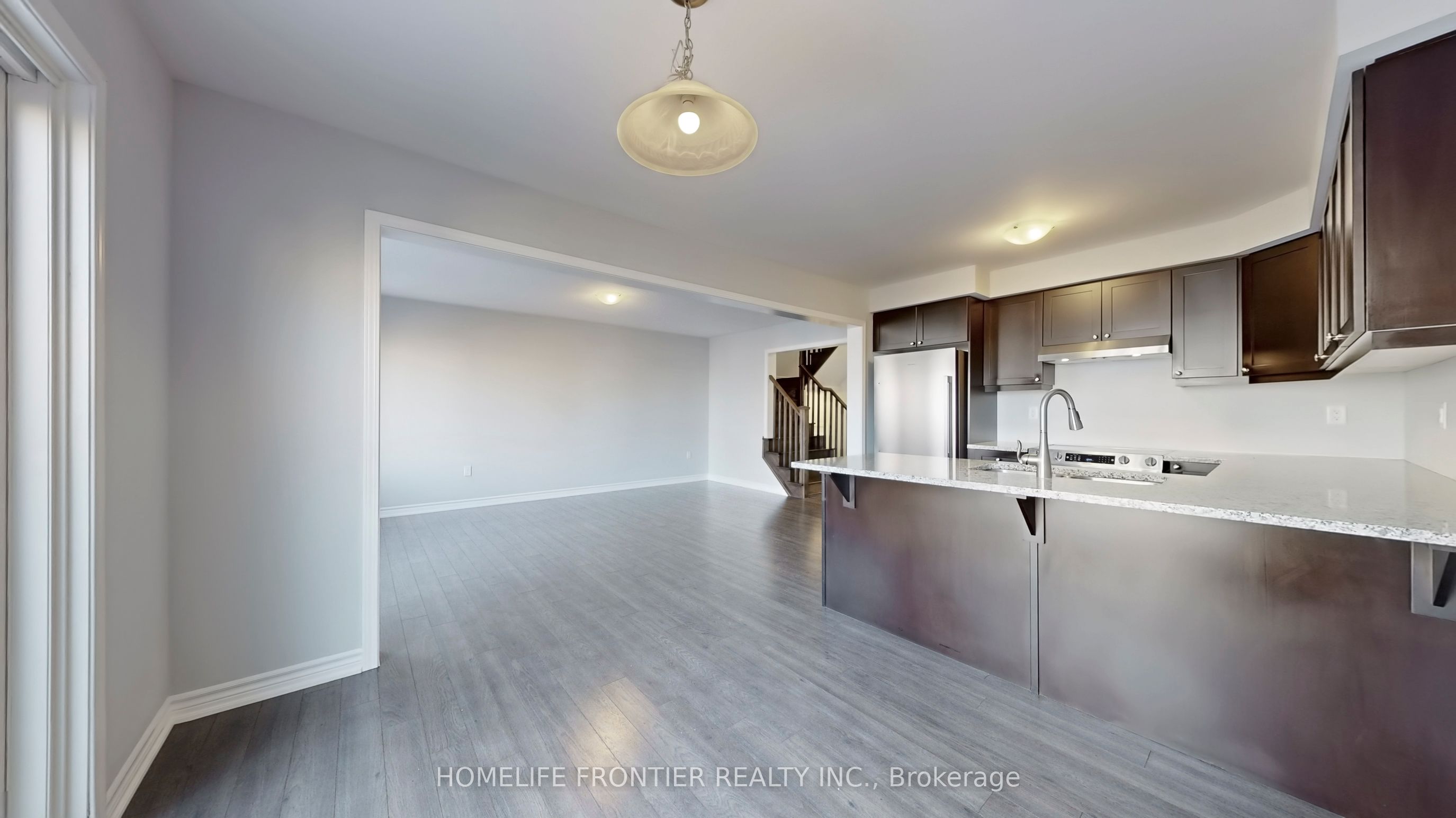 7 Hutt Crescent Property Photo 11