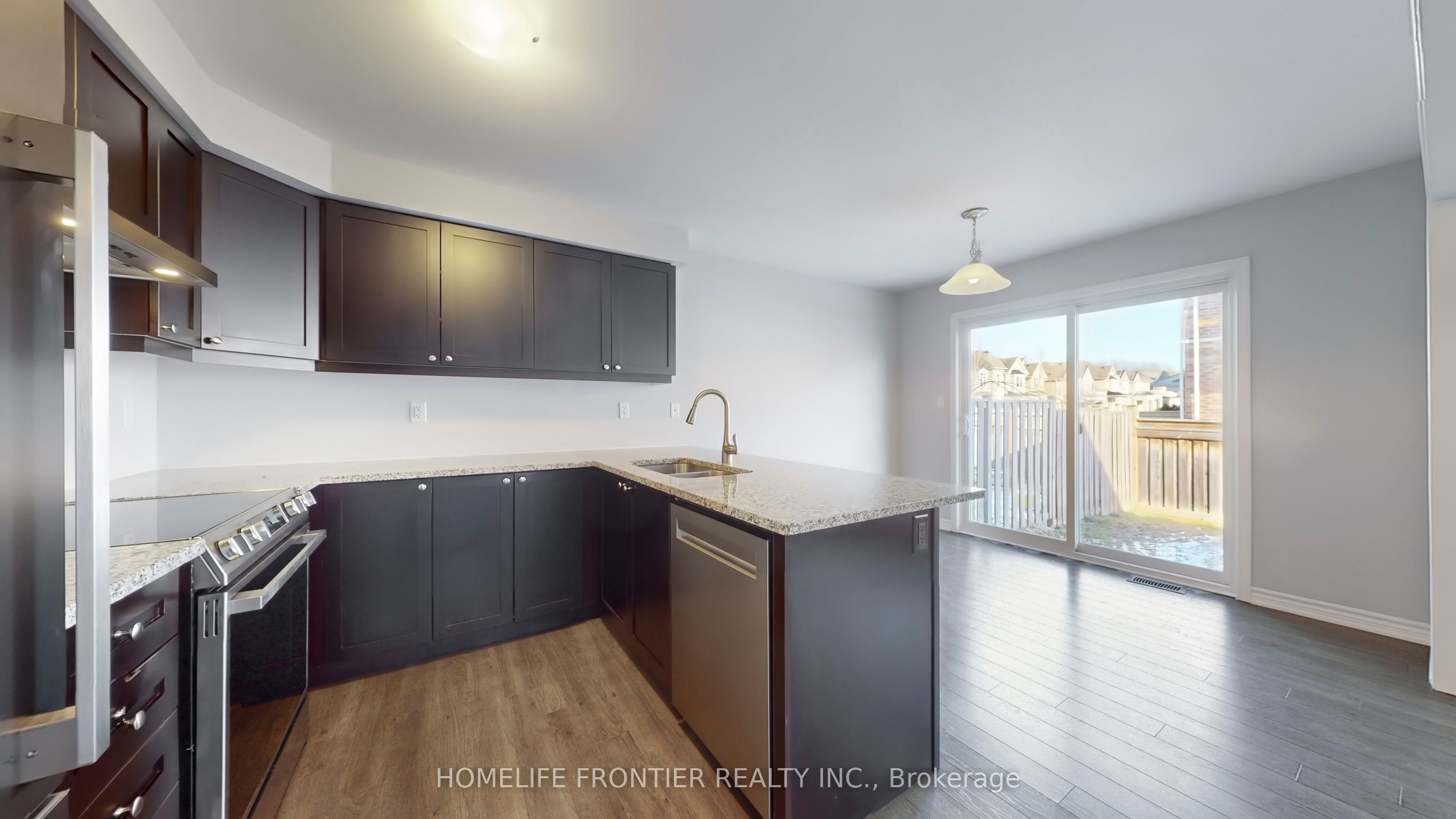 7 Hutt Crescent Property Photo 12