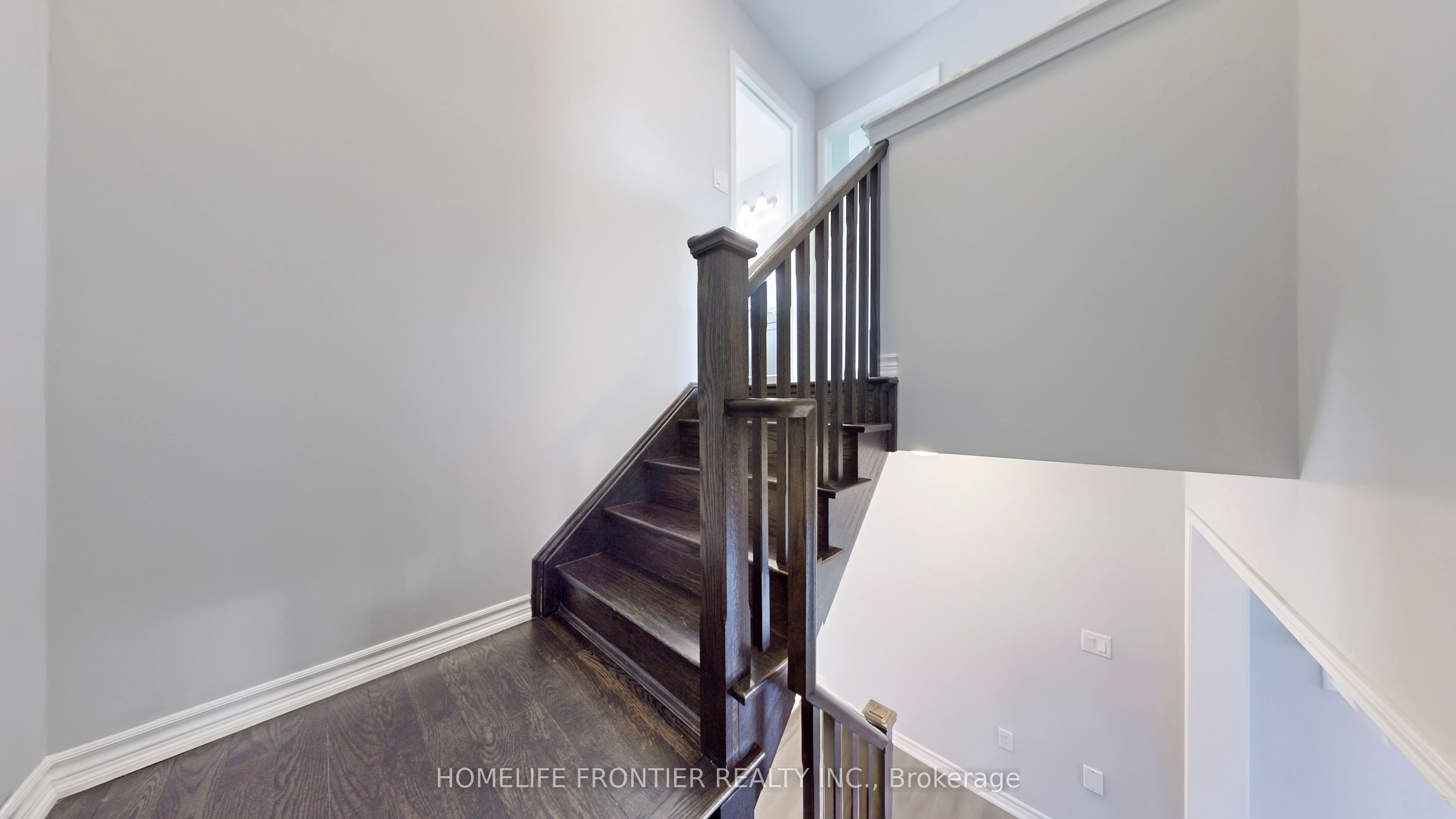 7 Hutt Crescent Property Photo 15