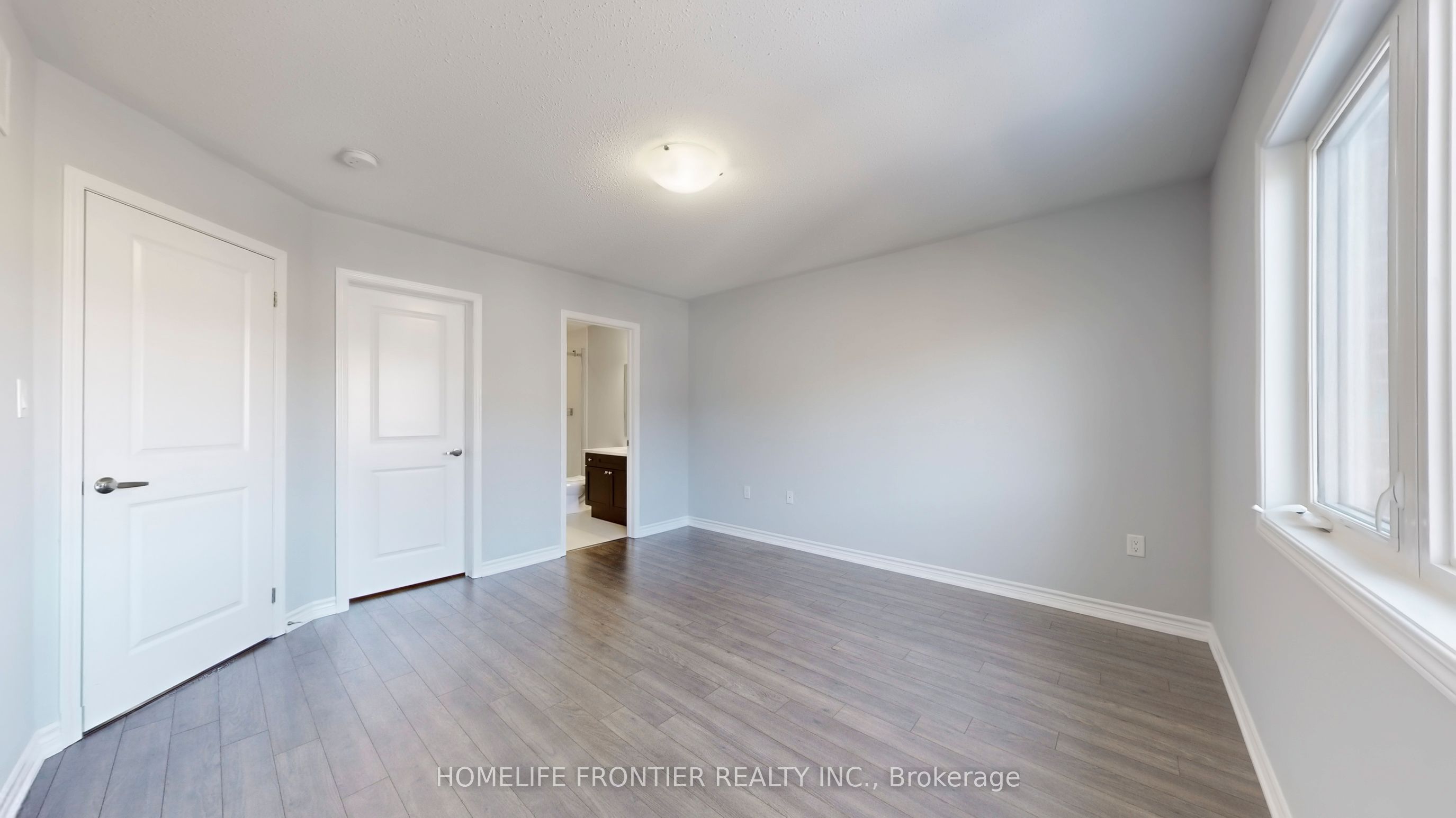 7 Hutt Crescent Property Photo 18