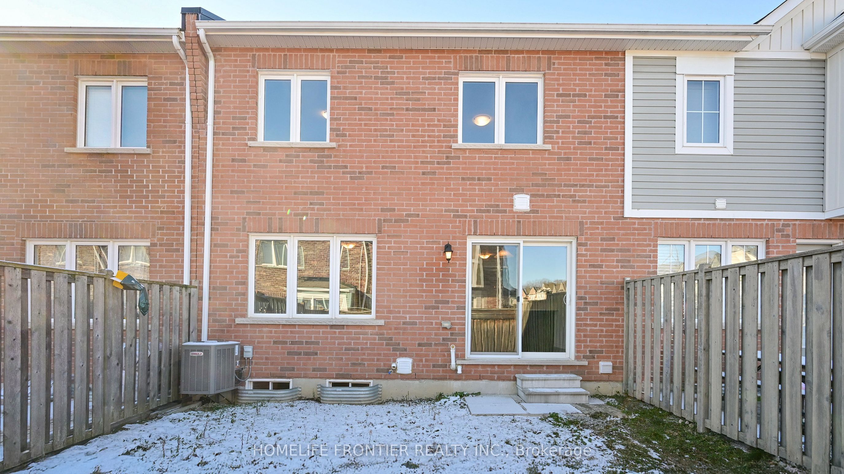 7 Hutt Crescent Property Photo 32