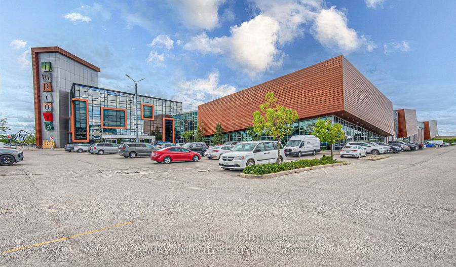 #159 - 7250 Keele Street Property Photo 2