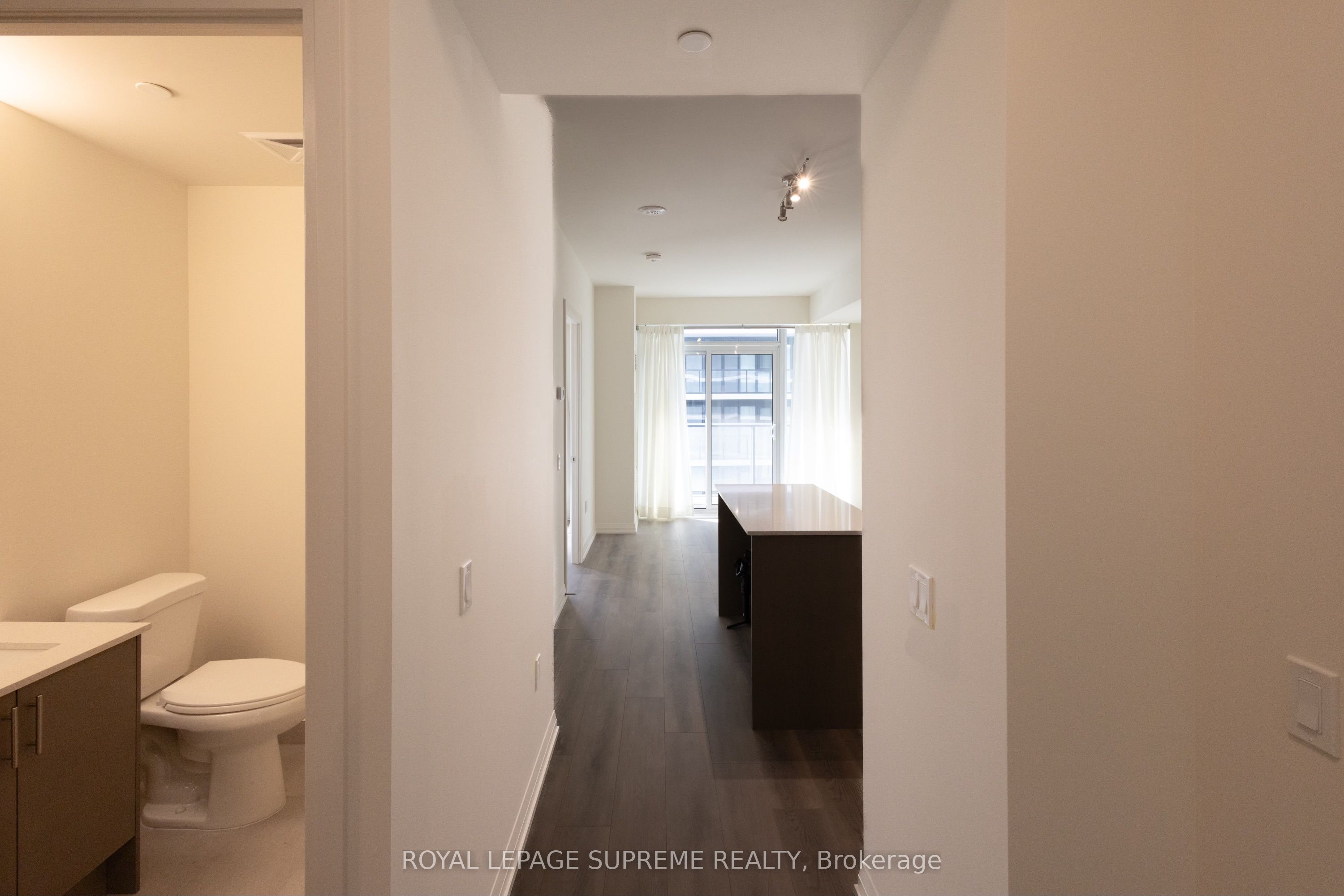 #1407 - 9000 Jane Street Property Photo 3