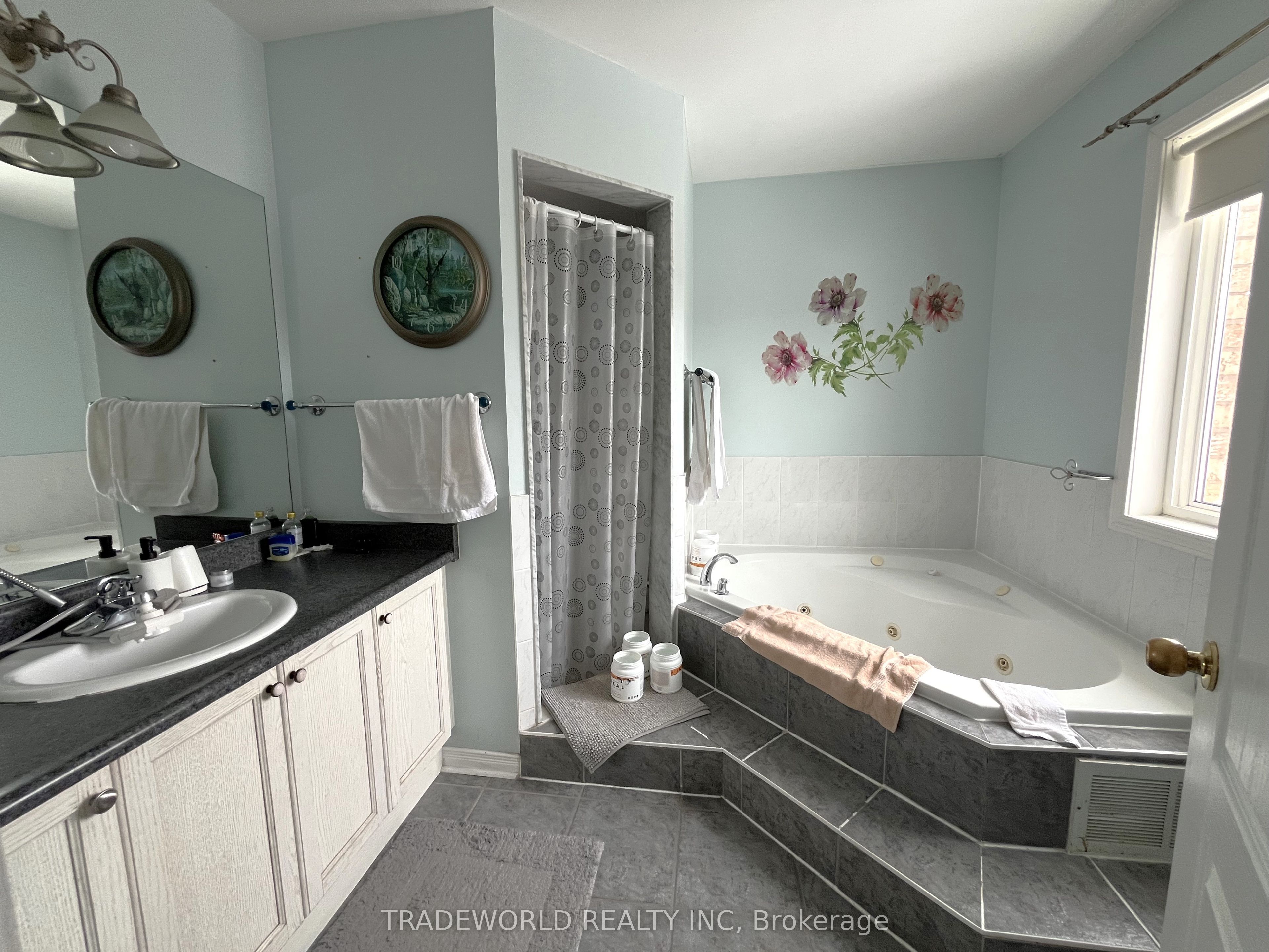 267 Flagstone Way Property Photo 11