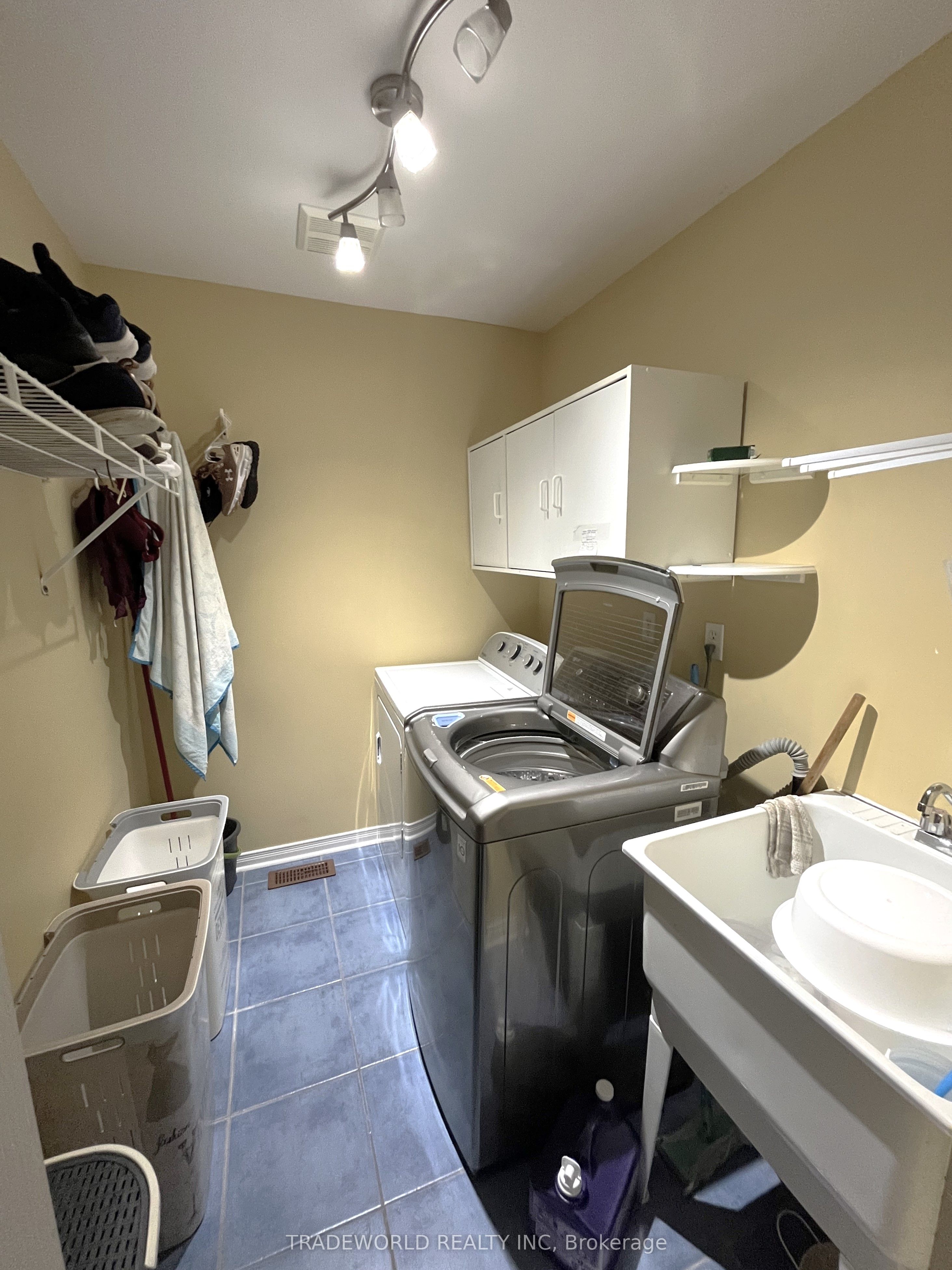 267 Flagstone Way Property Photo 15