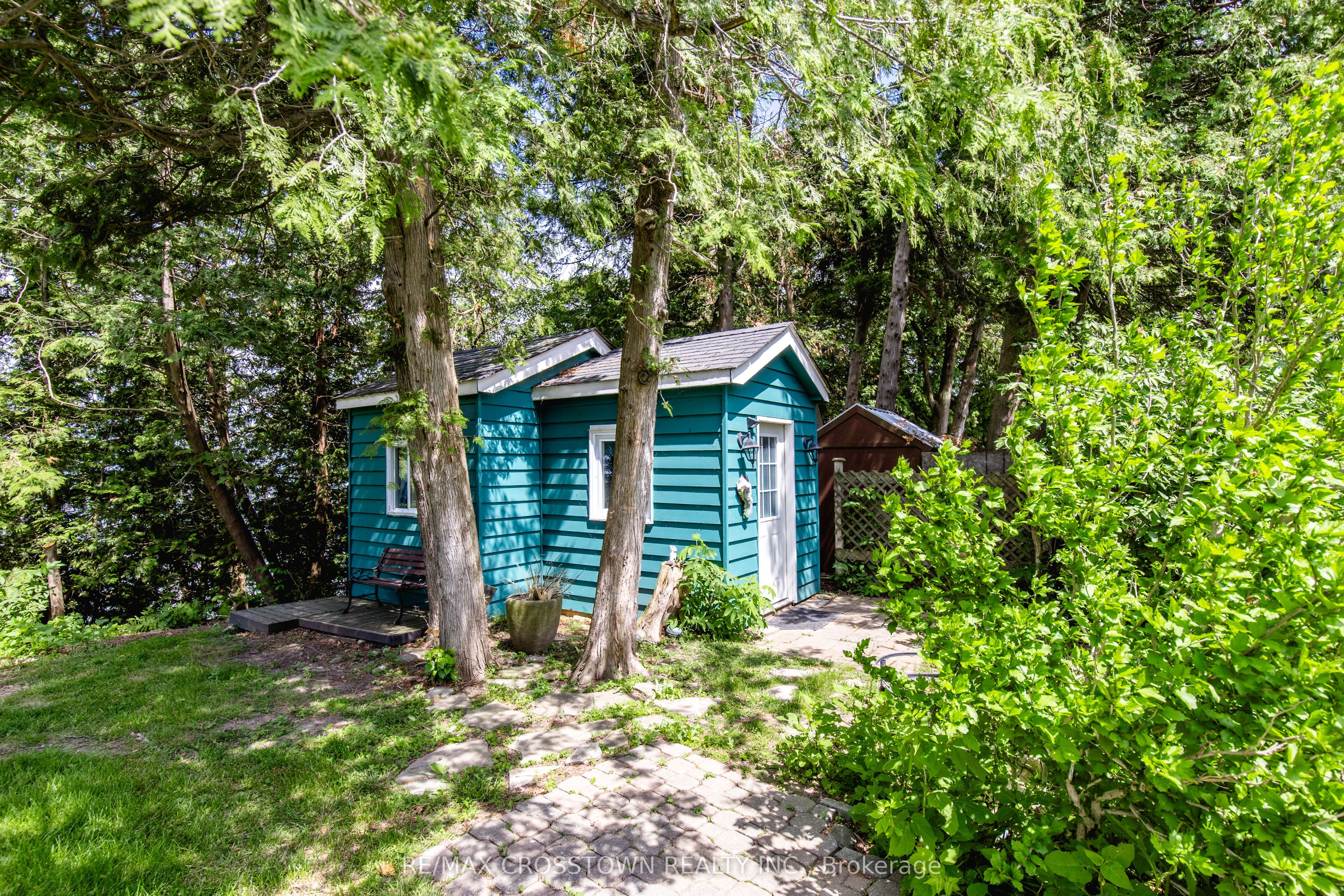 24890 Thorah Park Blvd Property Photo 36