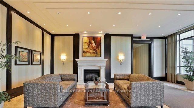 #210 - 100 Promenade Circle Property Photo 14