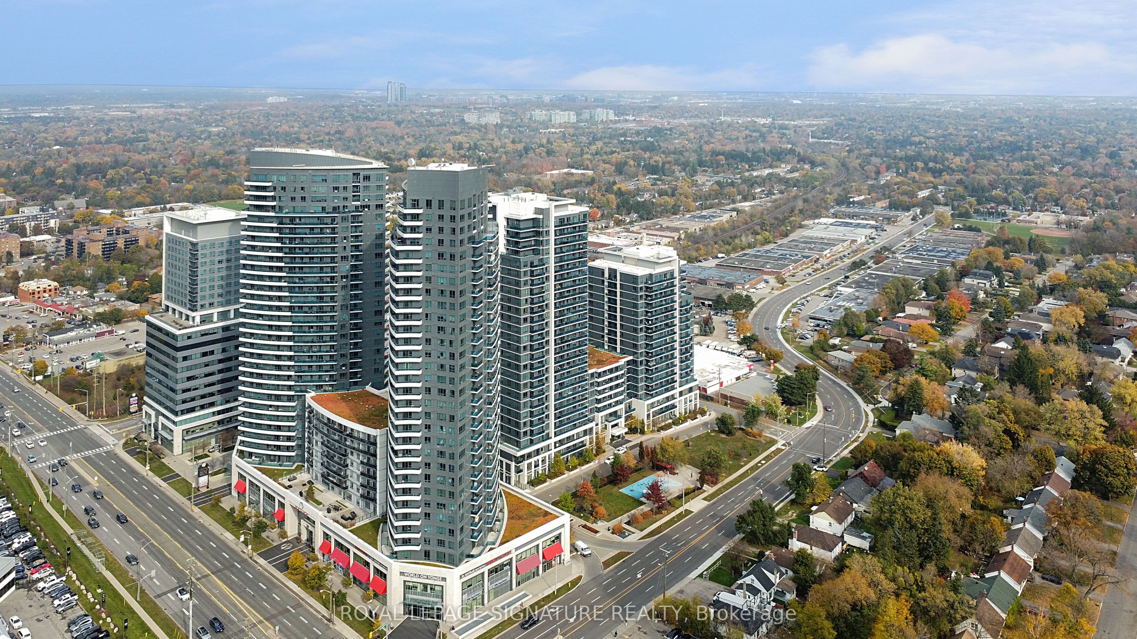 #238 - 7163 Yonge Street Property Photo 3