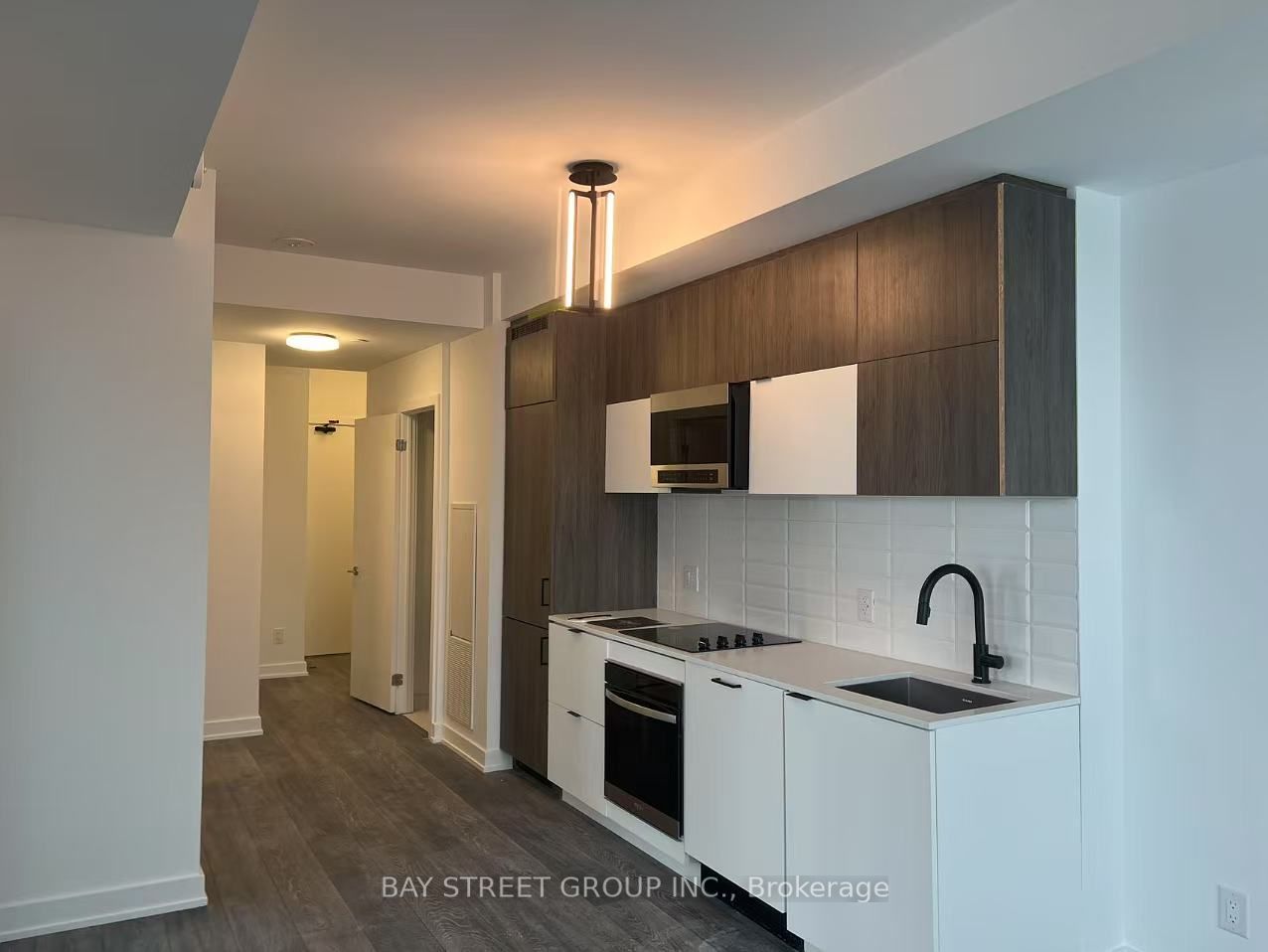 #510 - 8888 Yonge Street Property Photo 2