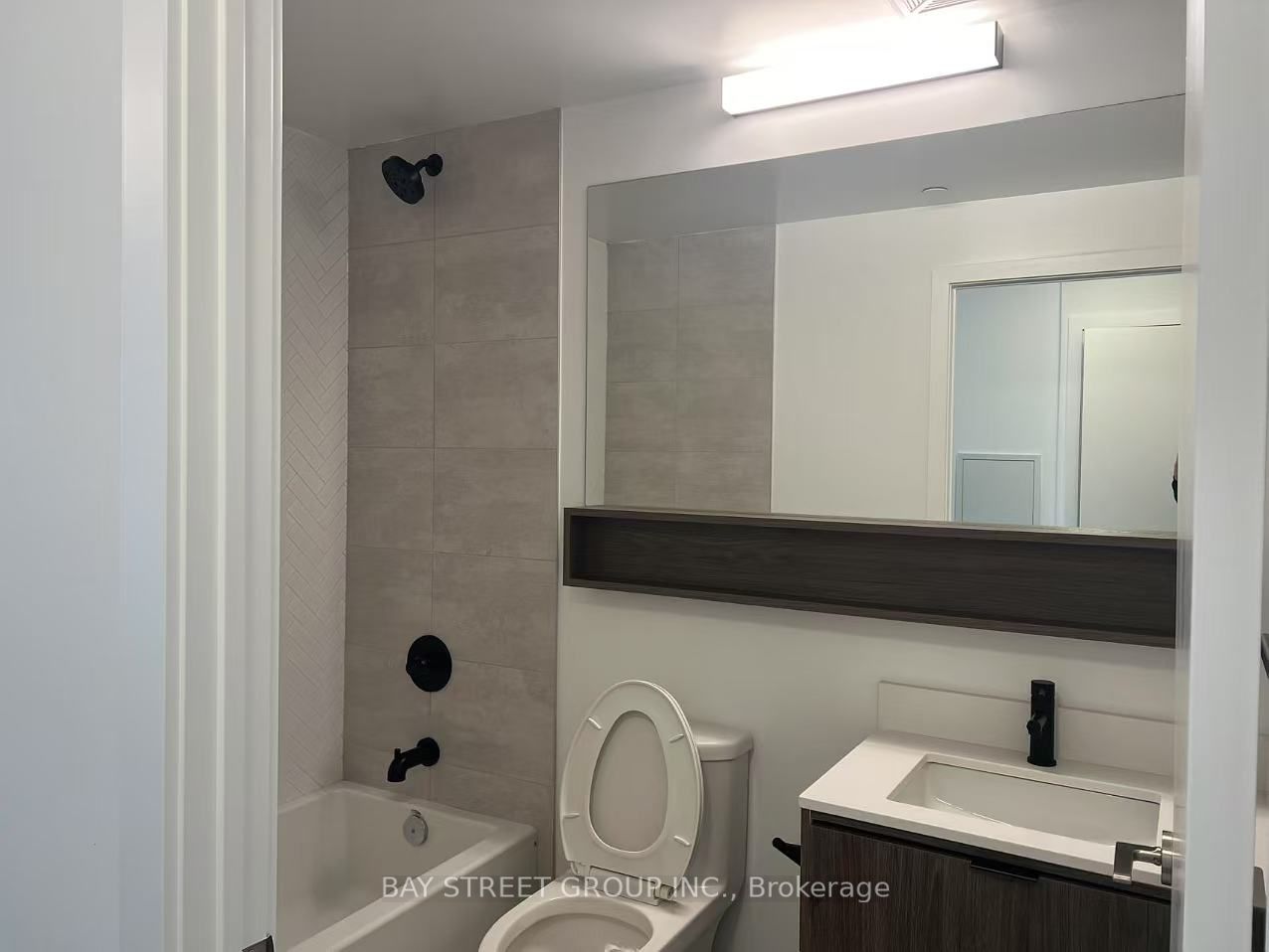 #510 - 8888 Yonge Street Property Photo 5