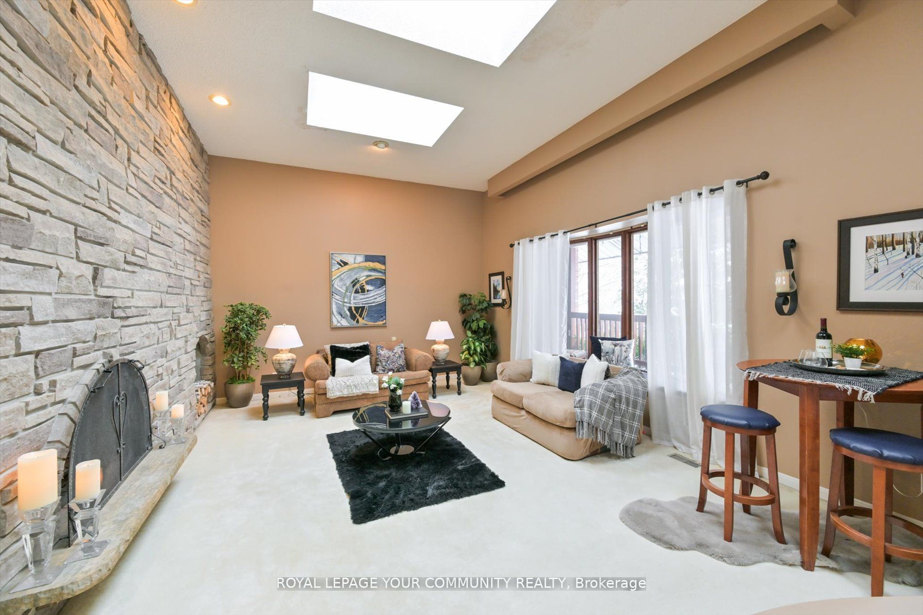 247 Harris Avenue Property Photo 2