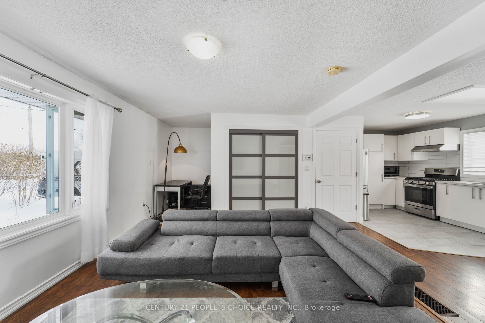 6950 Yonge Street Property Photo 3