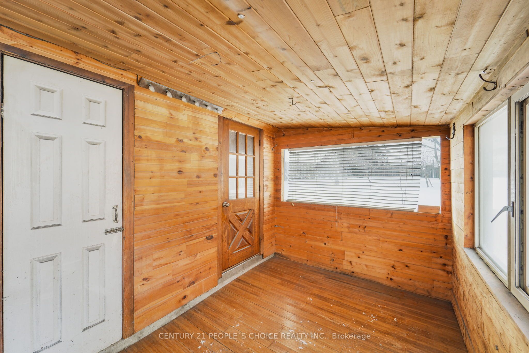 6950 Yonge Street Property Photo 16