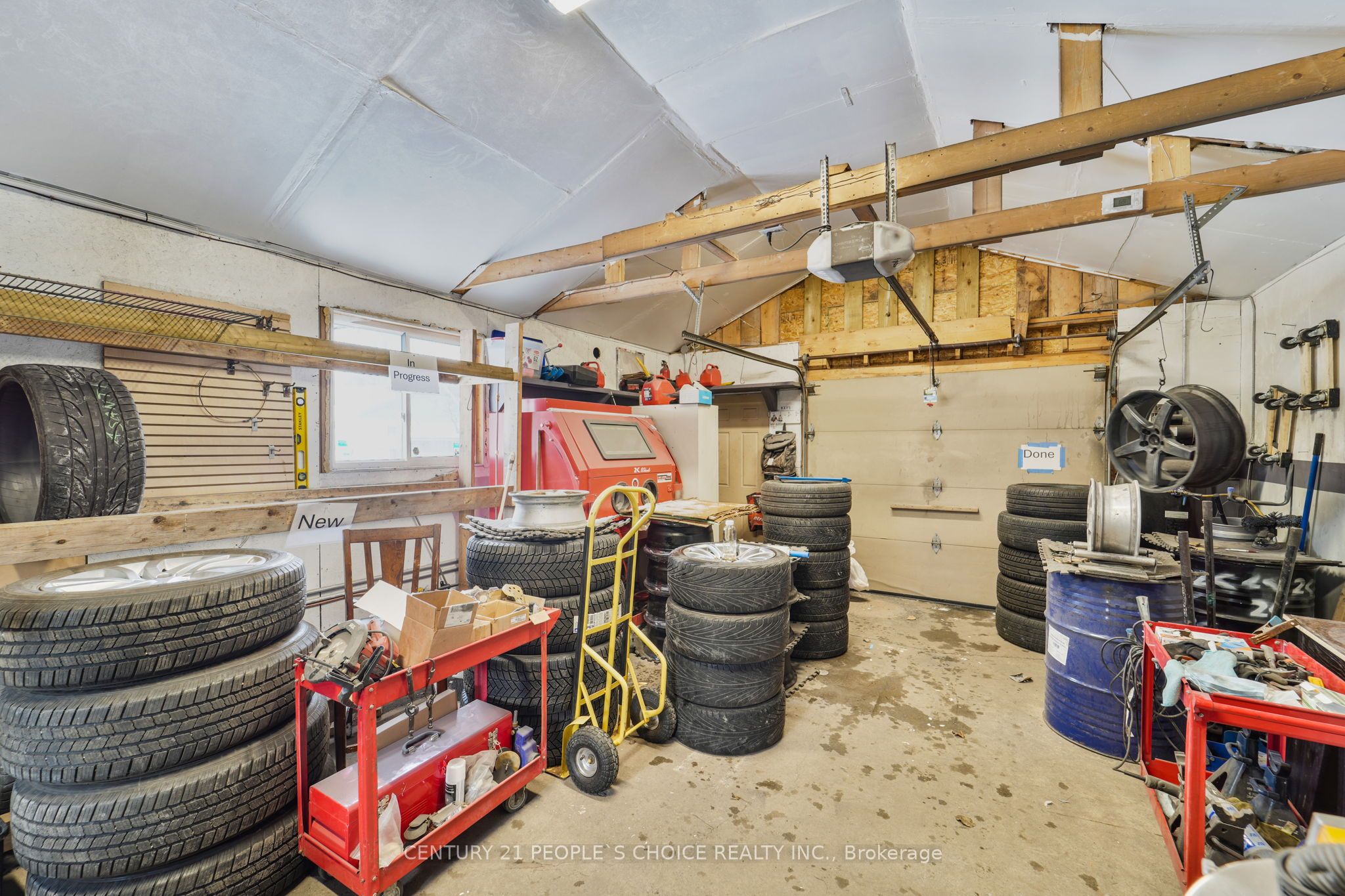 6950 Yonge Street Property Photo 17