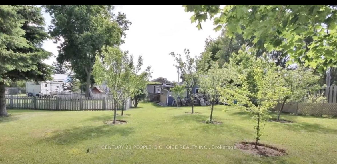 6950 Yonge Street Property Photo 18
